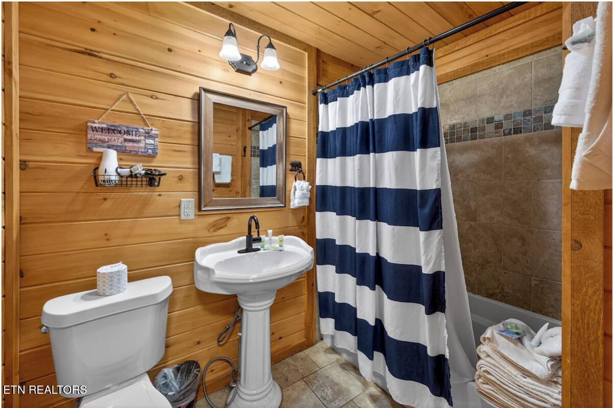 734 Heiden Drive Gatlinburg TN 37738