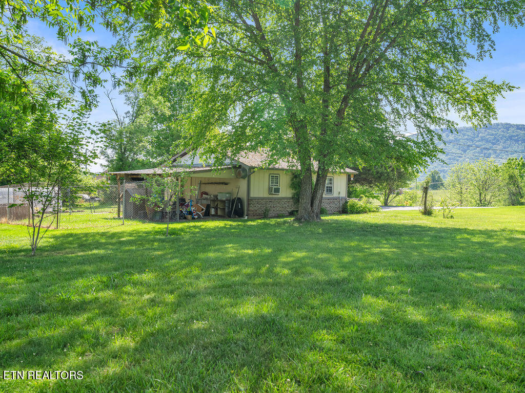 9111 Washington Pike Corryton TN 37721
