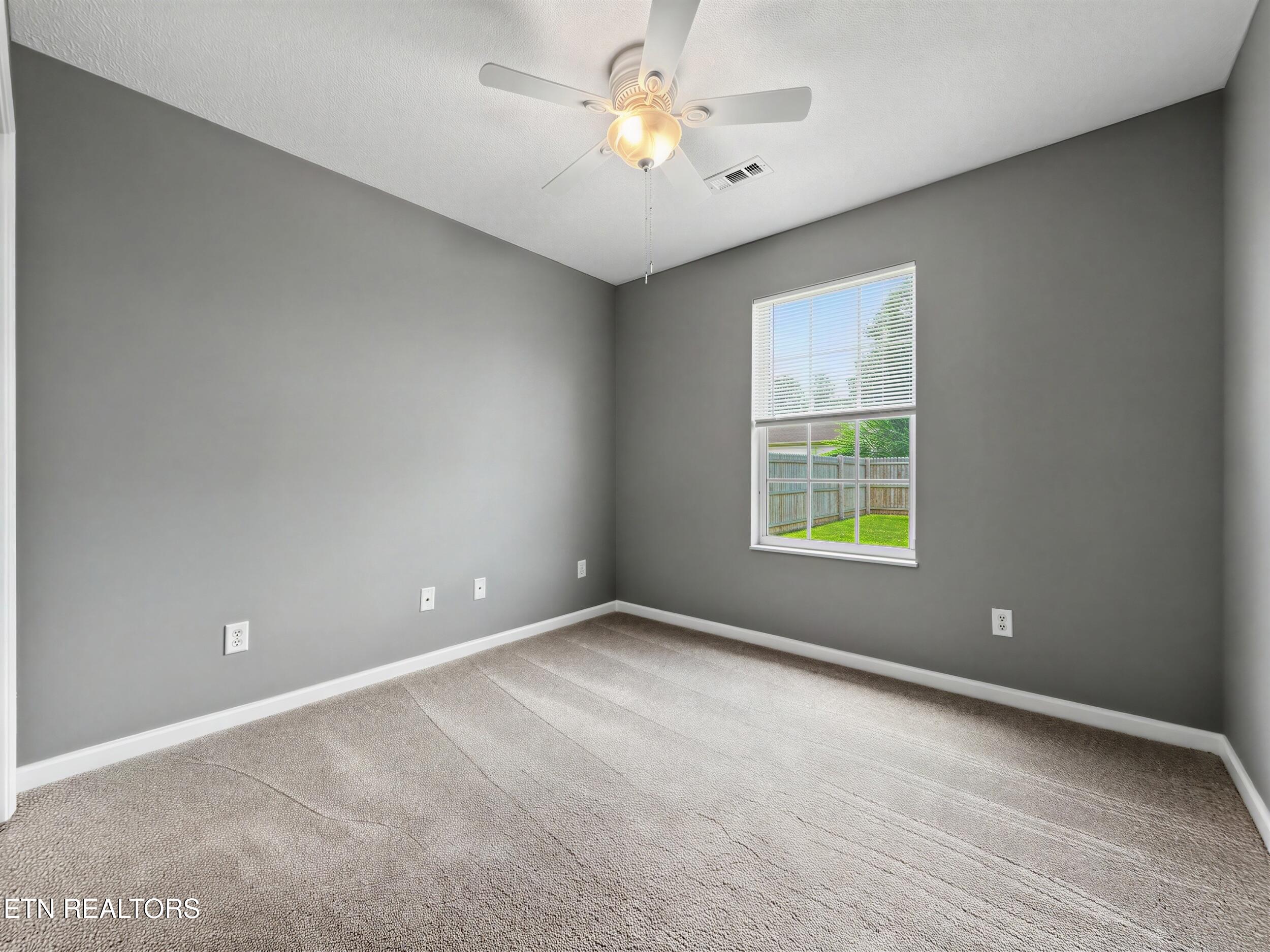 7528 Gary White Road Corryton TN 37721