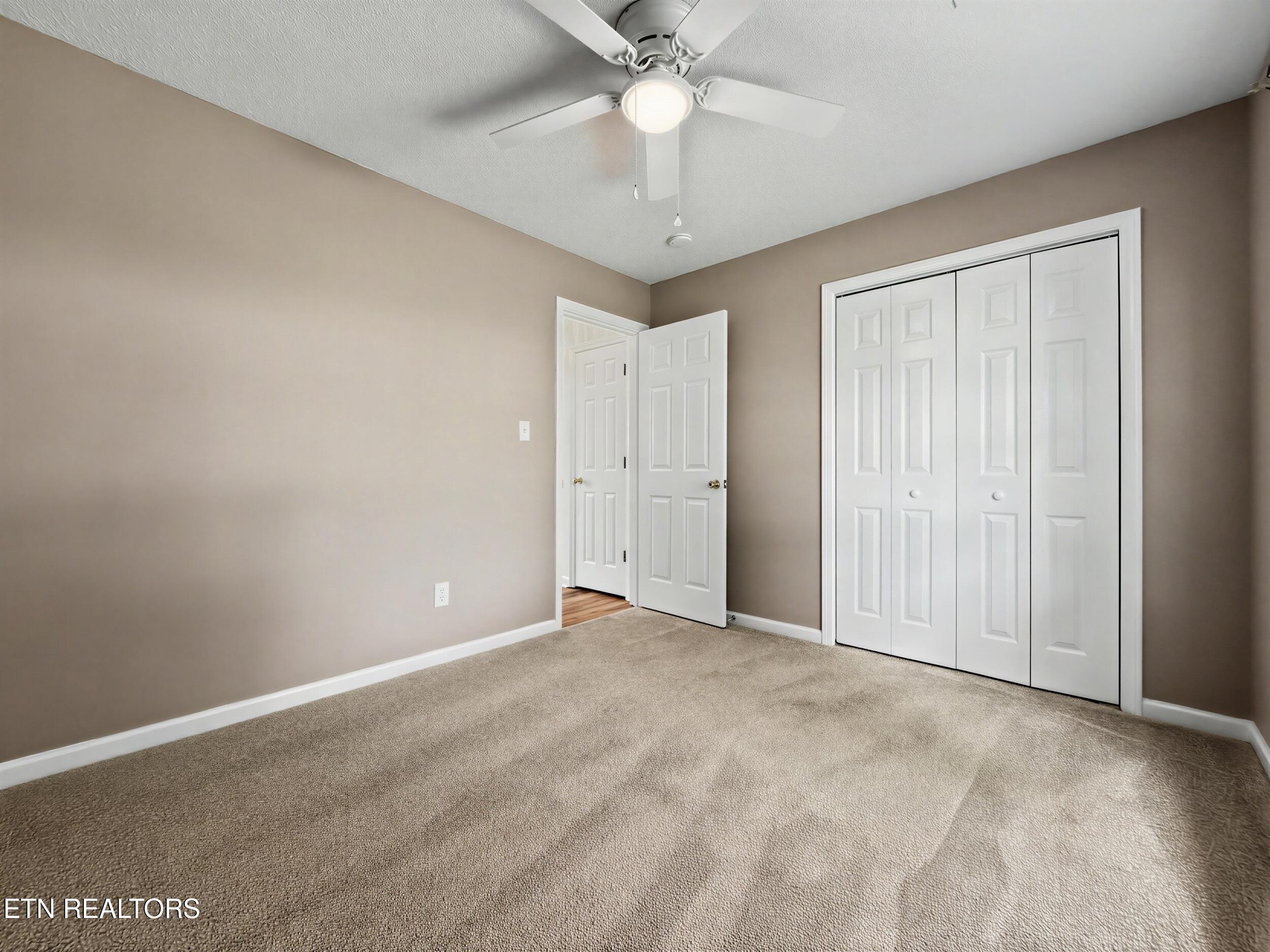 7528 Gary White Road Corryton TN 37721