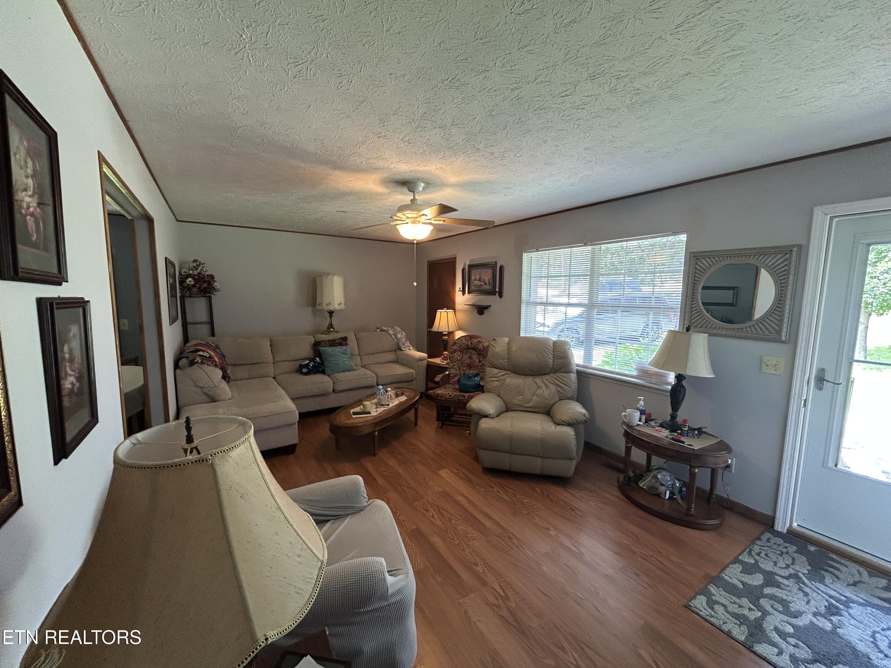 1041 Roysden Road Jamestown TN 38556