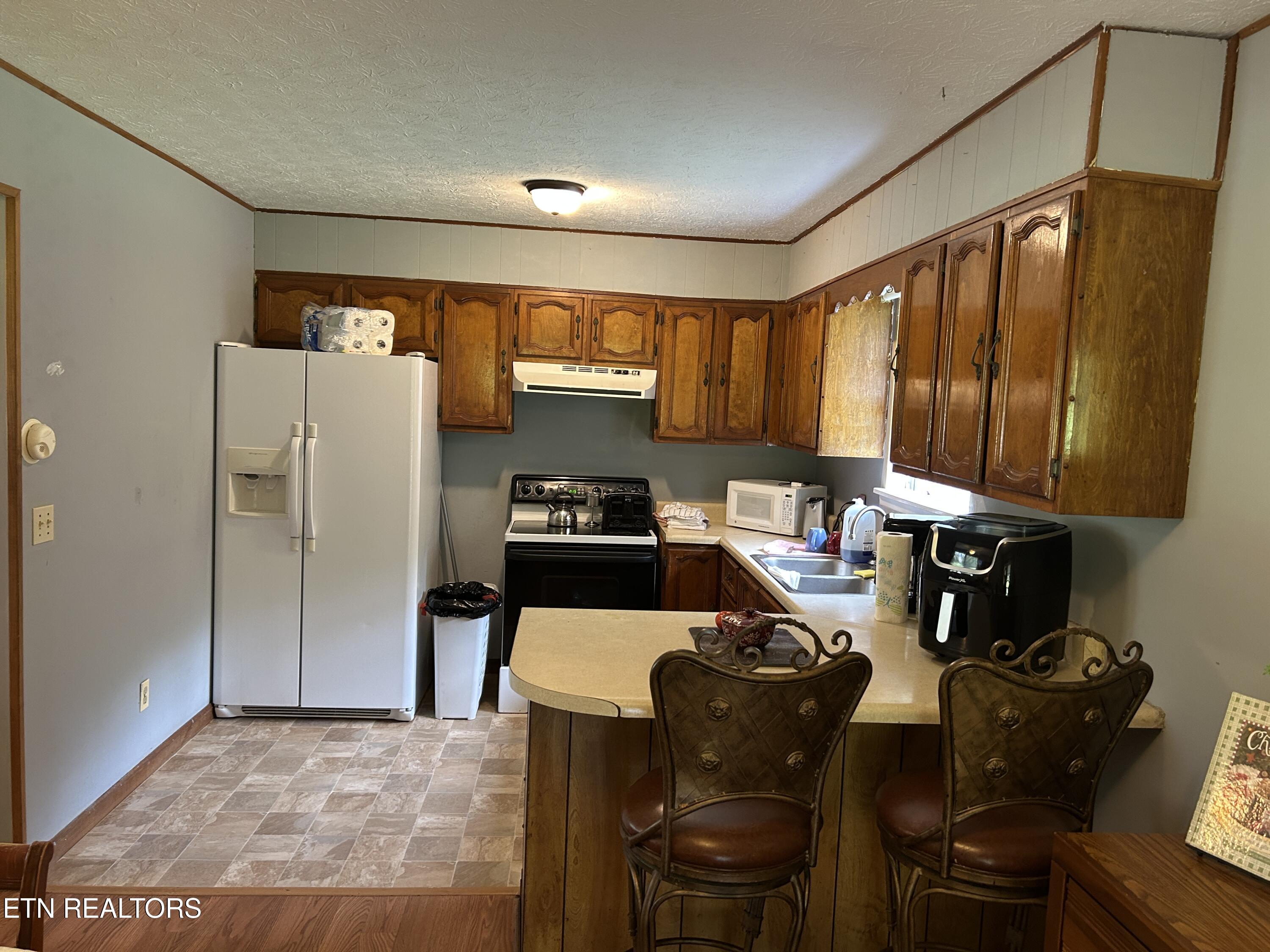 1041 Roysden Road Jamestown TN 38556