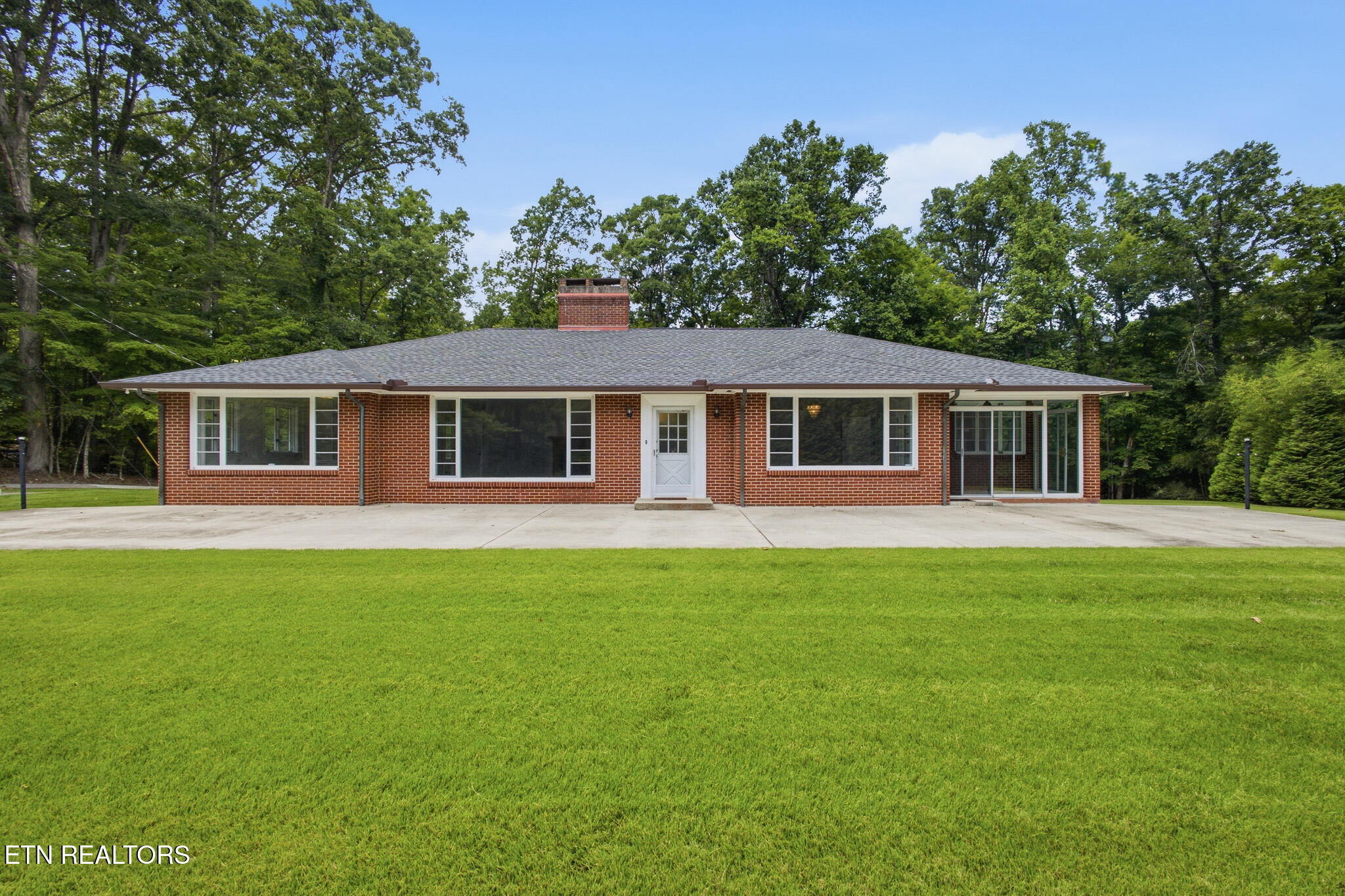 140 Magna Vista Drive Harriman TN 37748