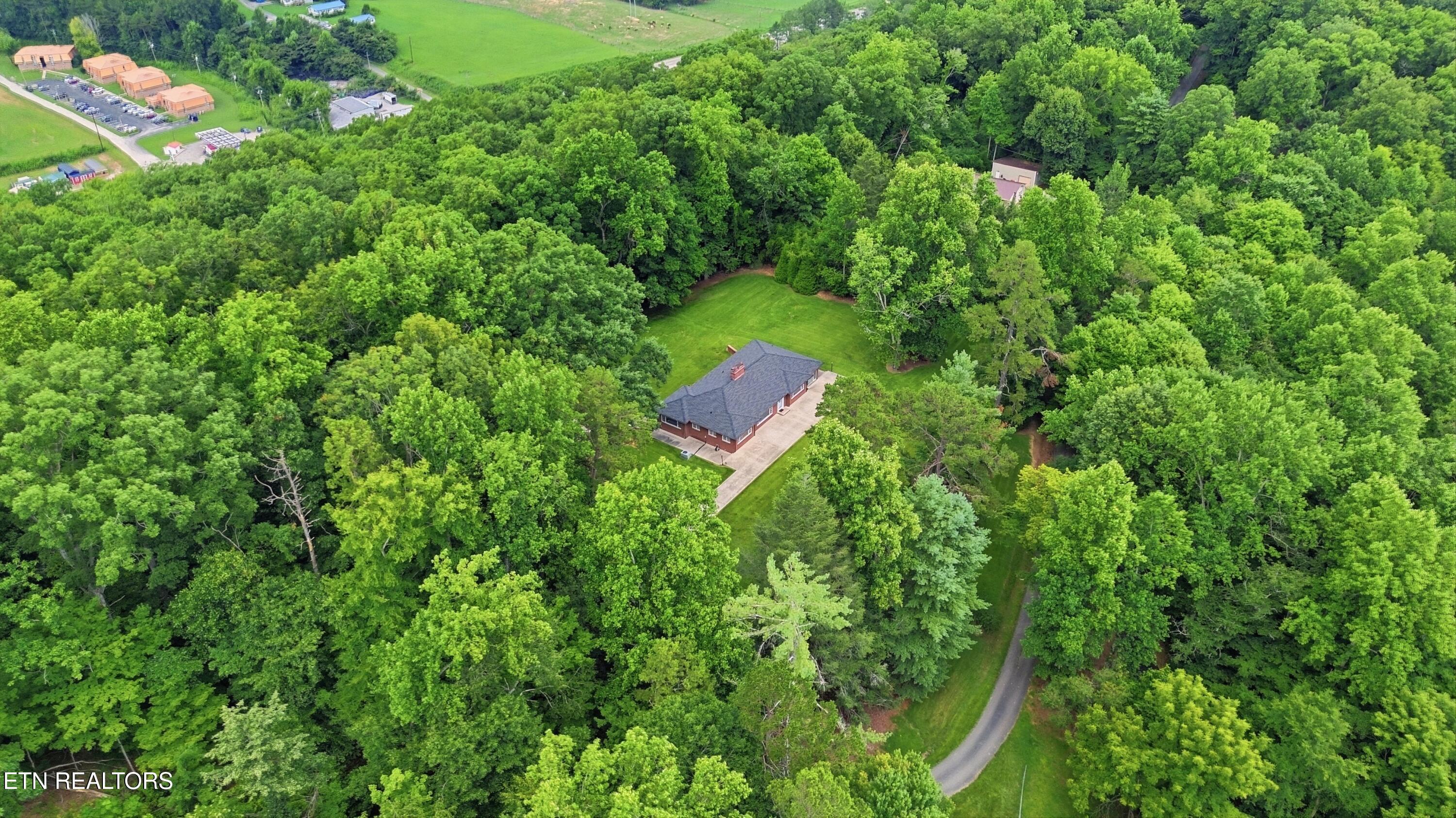 140 Magna Vista Drive Harriman TN 37748