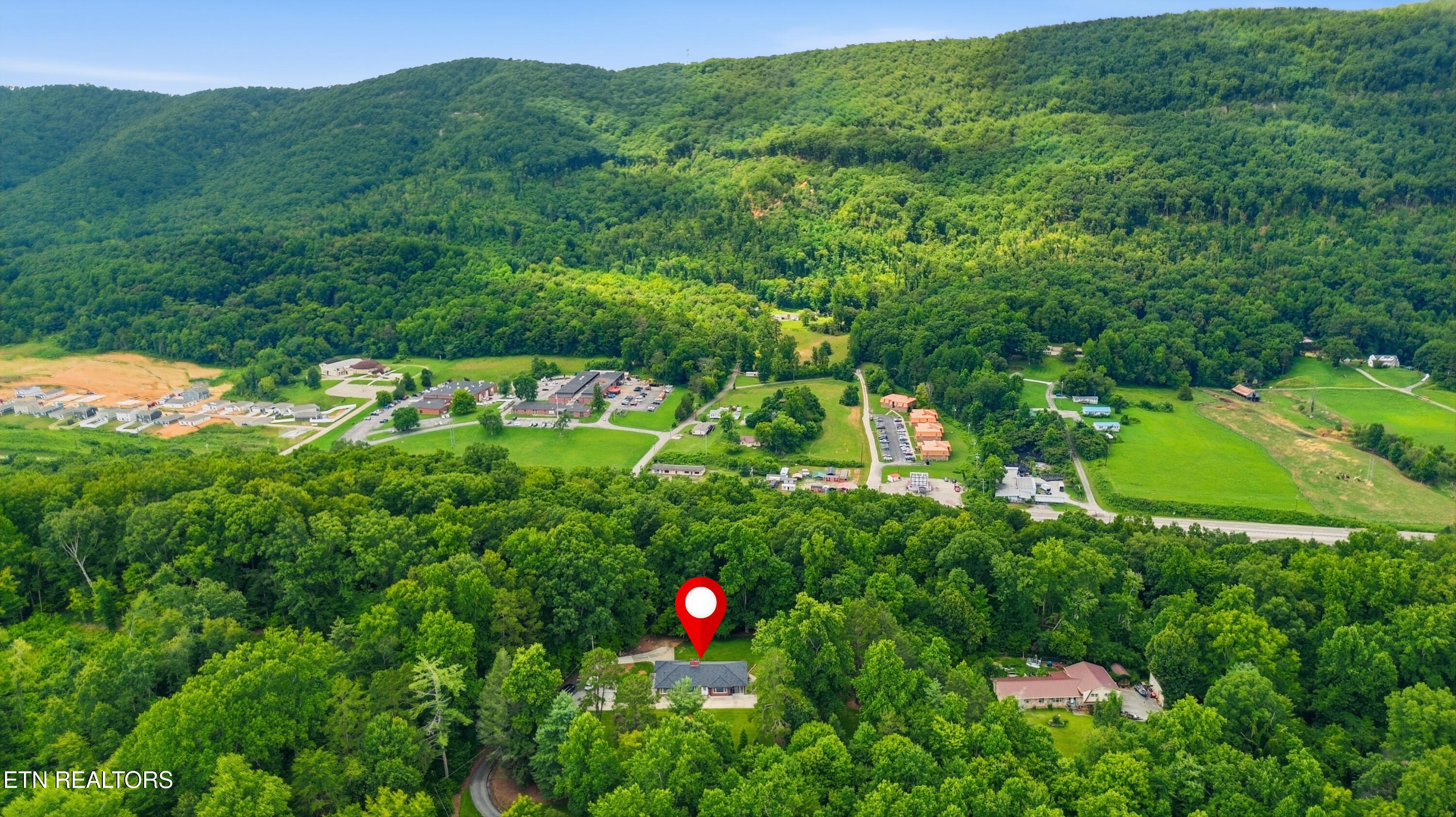 140 Magna Vista Drive Harriman TN 37748