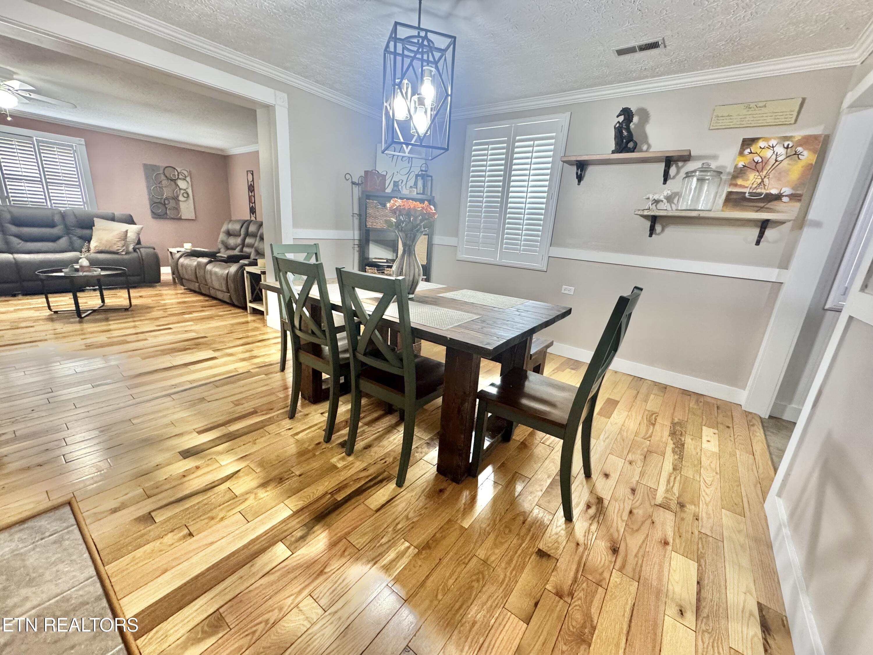 130 Crescent Road Norris TN 37828