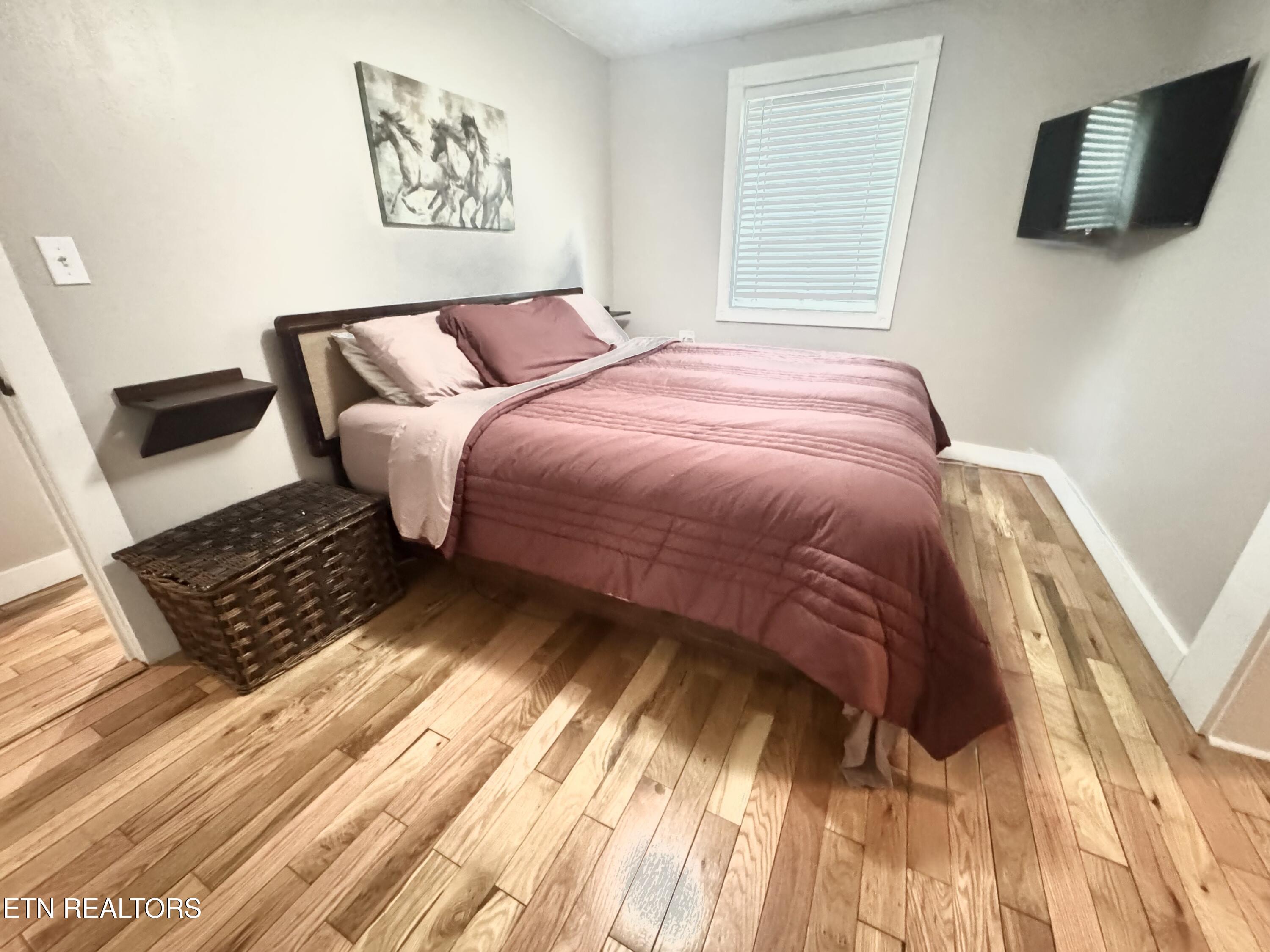 130 Crescent Road Norris TN 37828