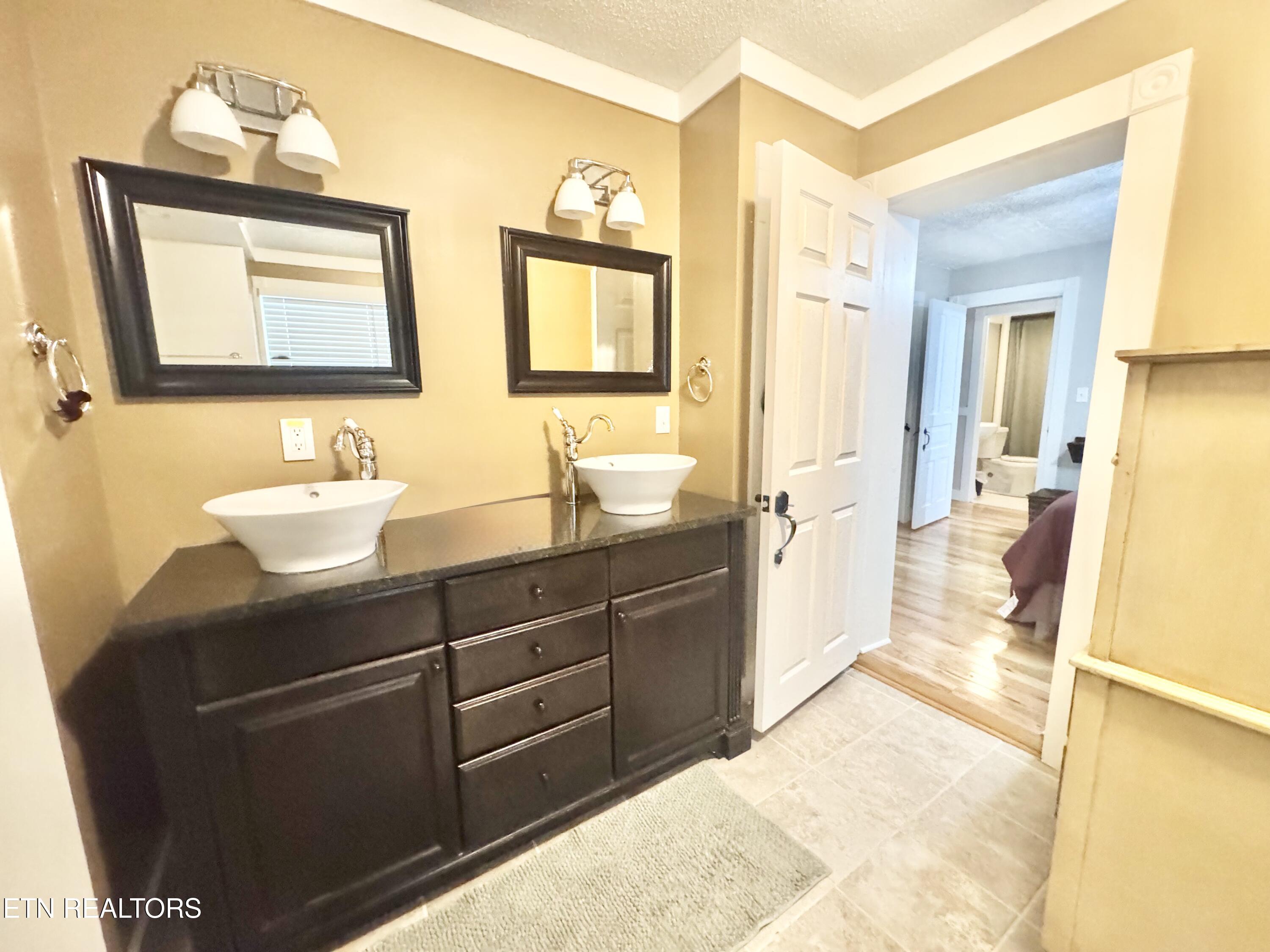 130 Crescent Road Norris TN 37828