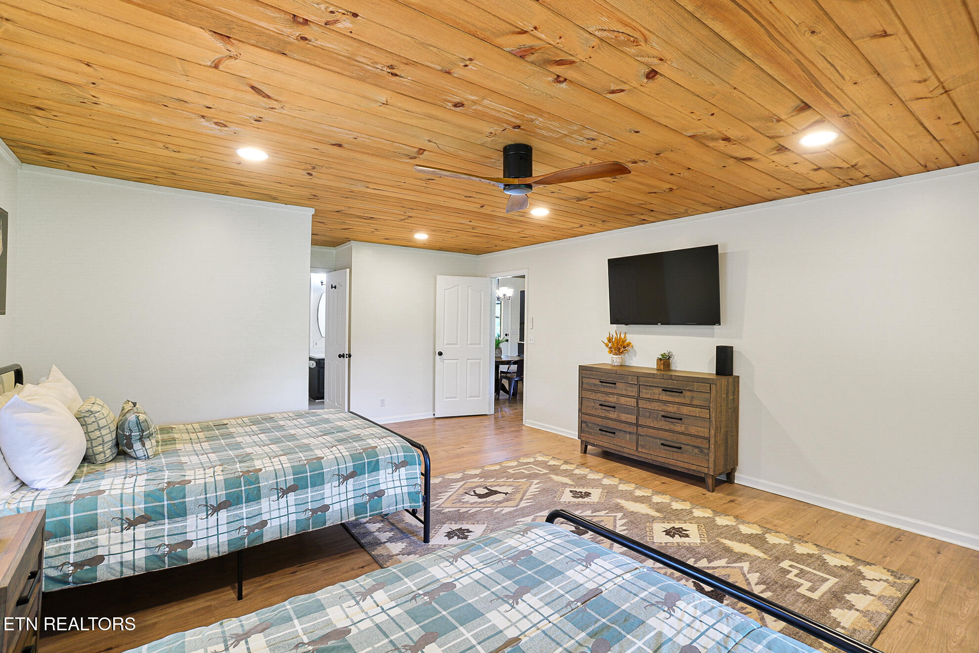 3050 Patty View Way Sevierville TN 37862