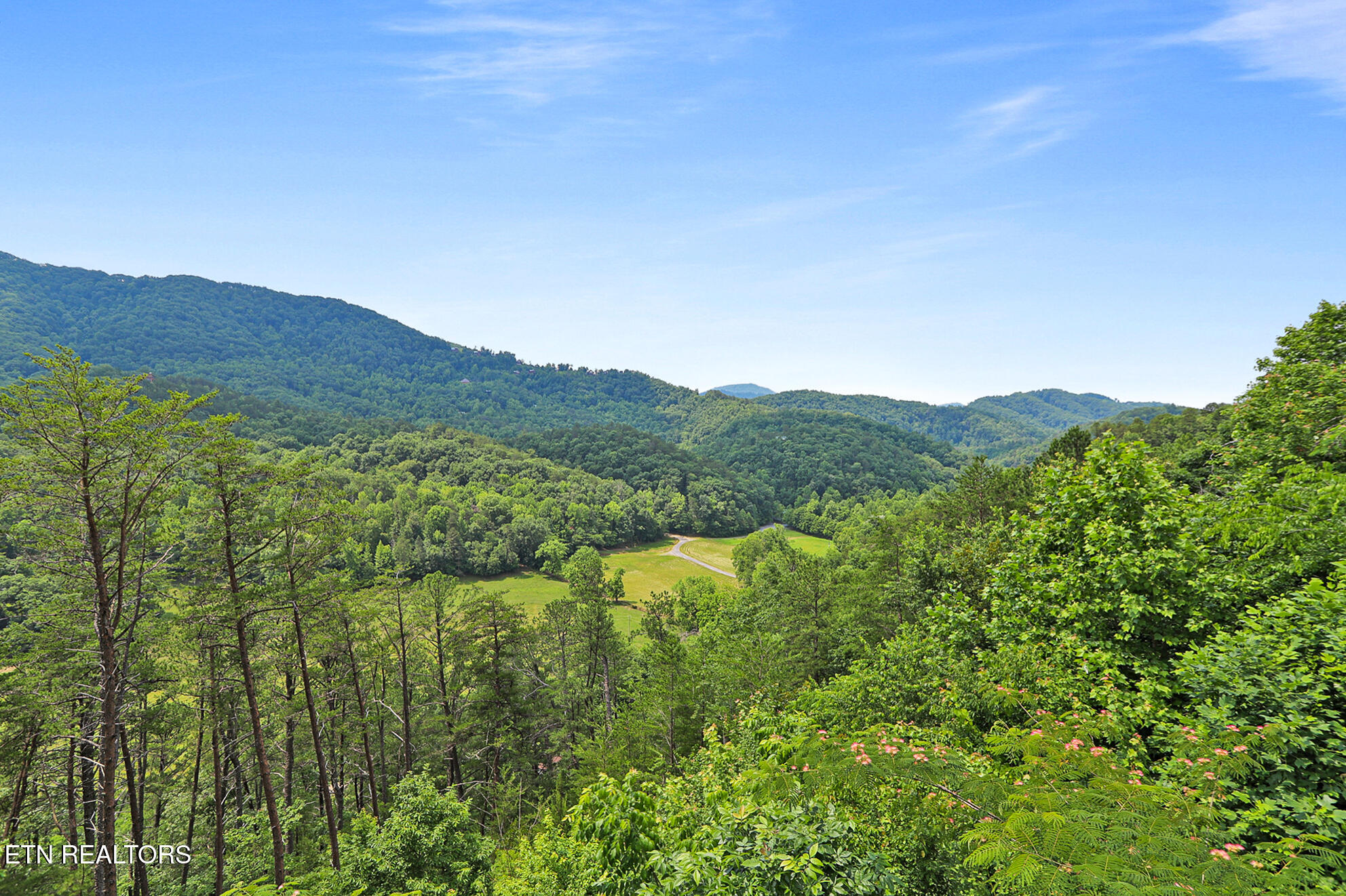 3050 Patty View Way Sevierville TN 37862