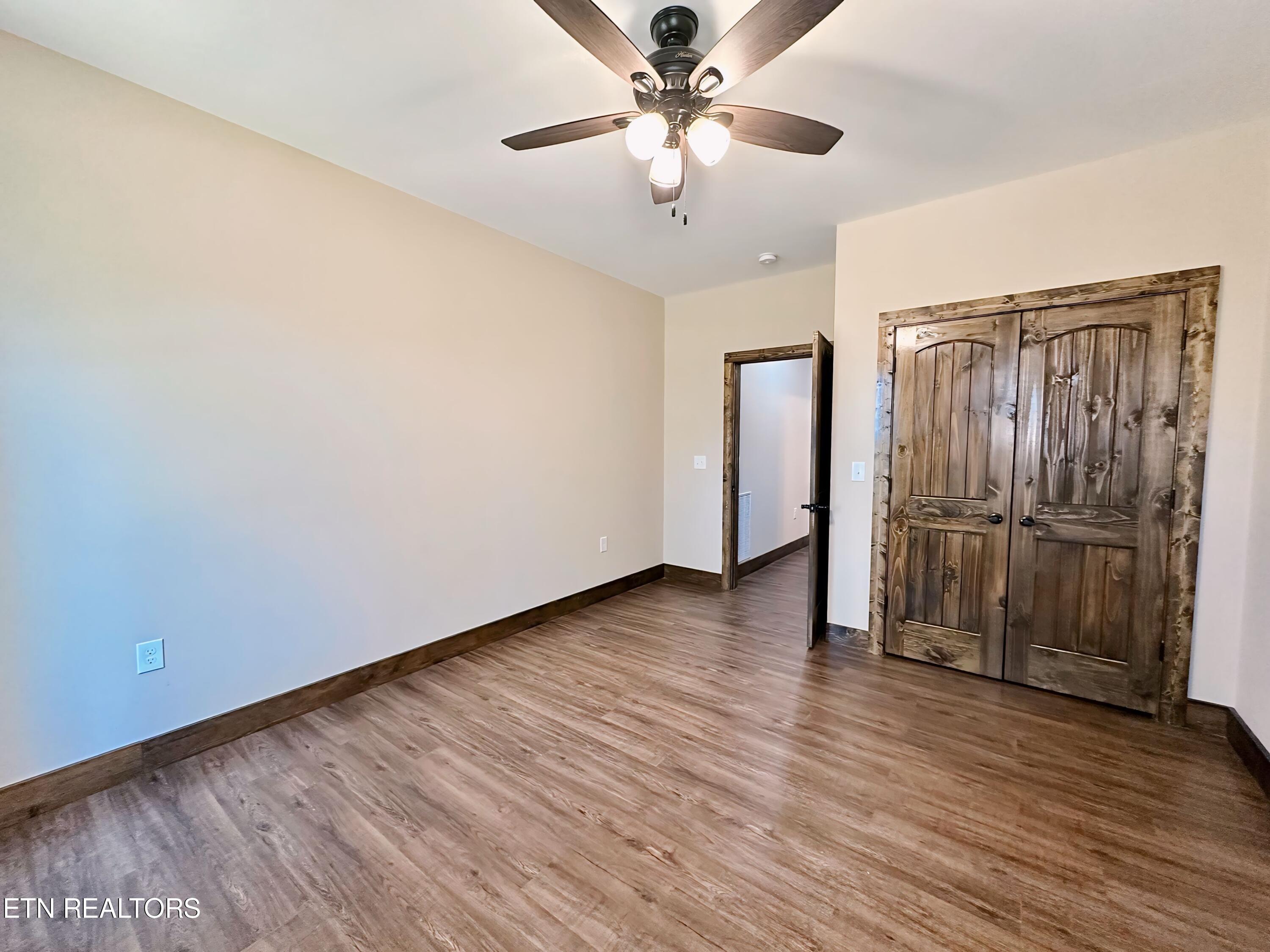 1063 Wilderness Road Friendsville TN 37737