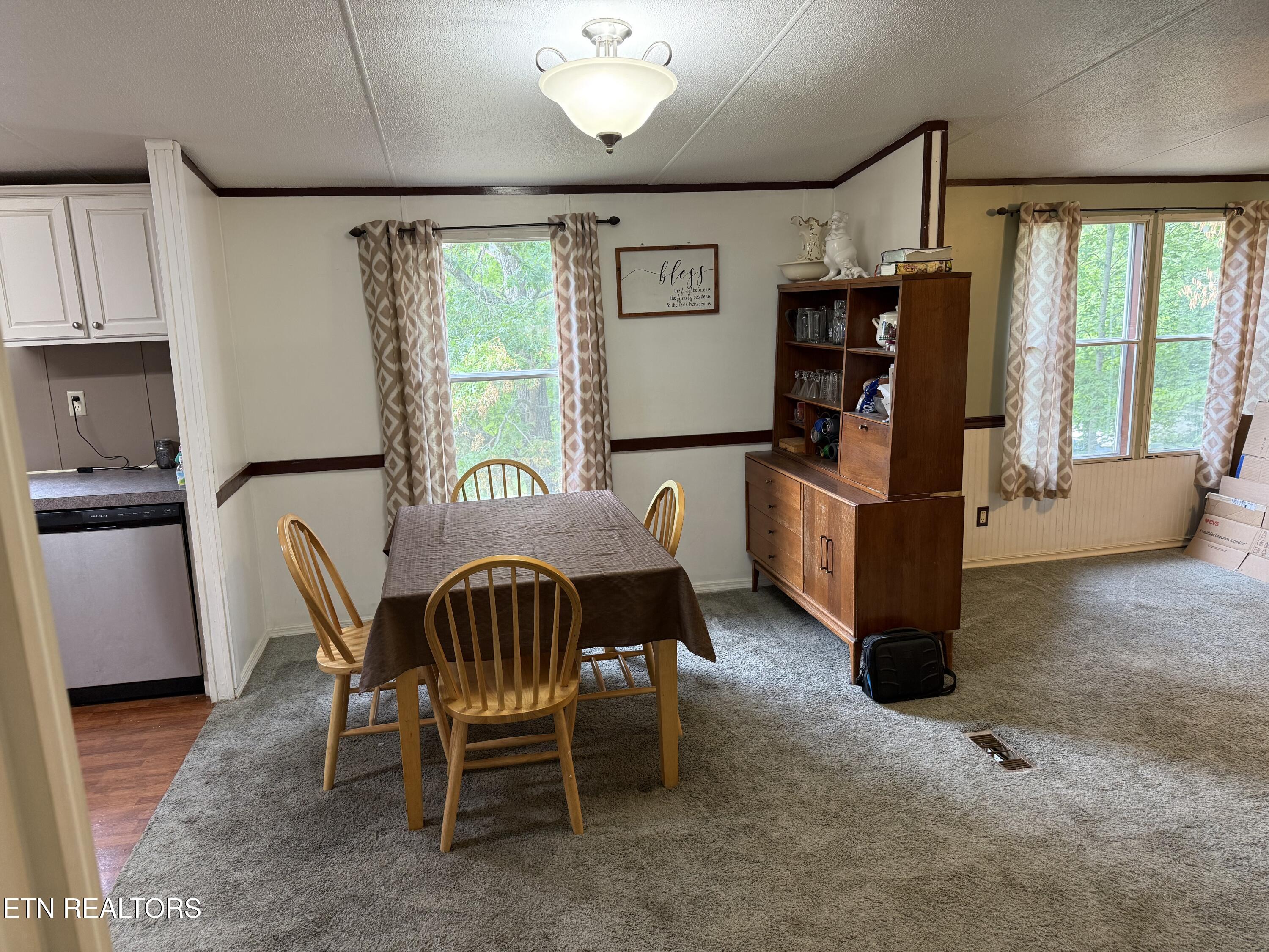 904 Woodview Way Strawberry Plains TN 37871