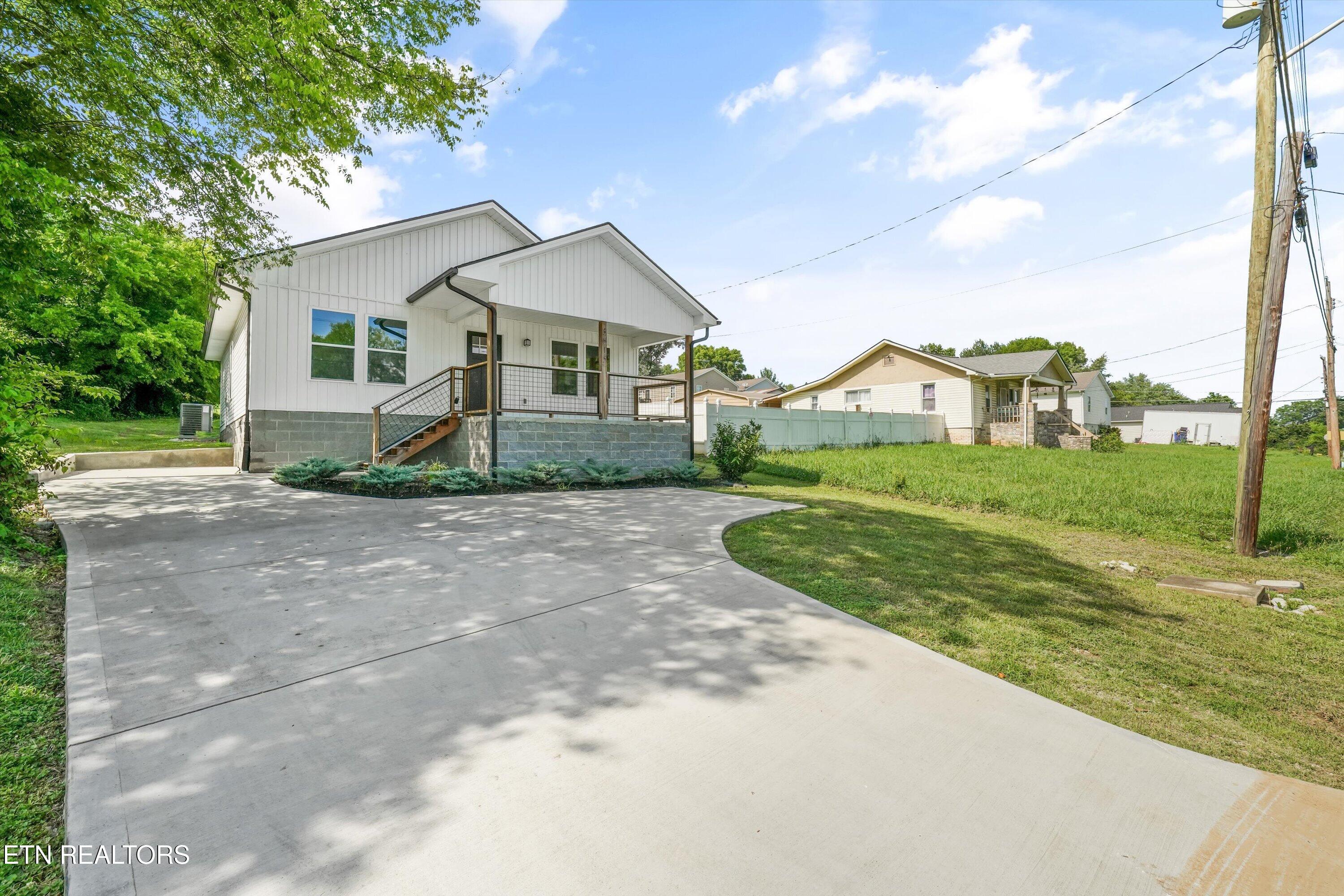 3615 Lyle Avenue Knoxville TN 37919