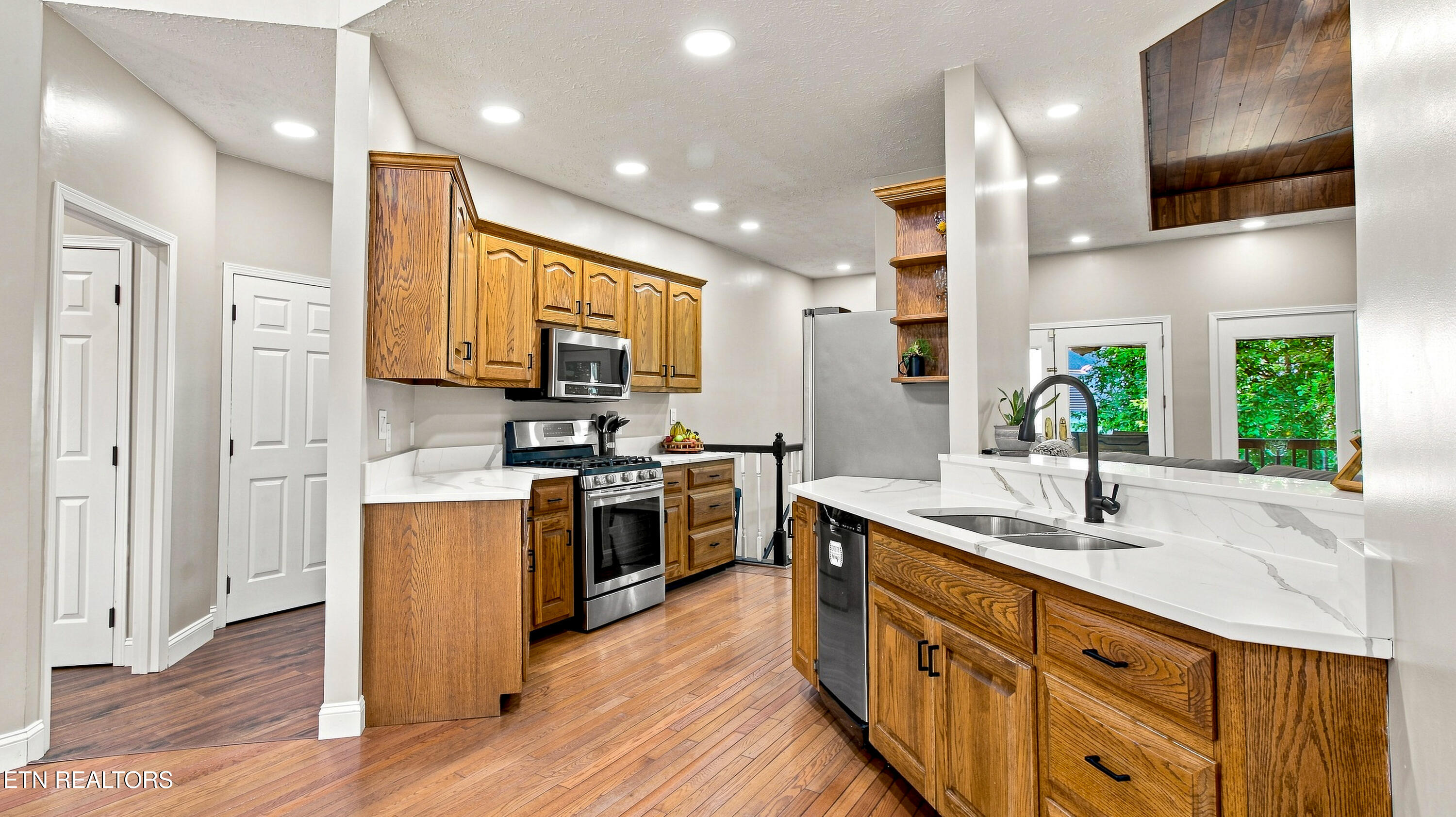 286 Bobcat Trail Caryville TN 37714
