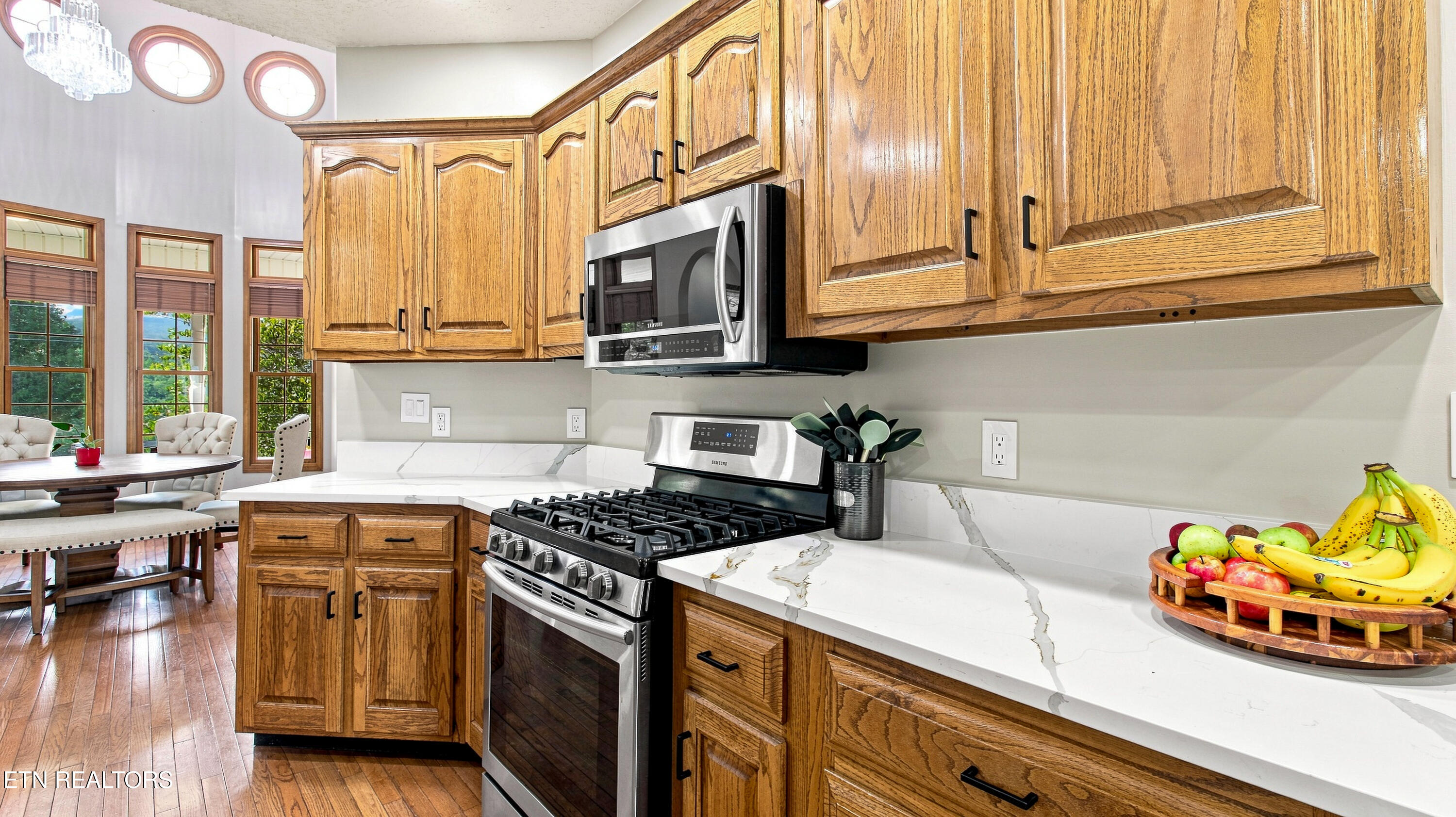 286 Bobcat Trail Caryville TN 37714