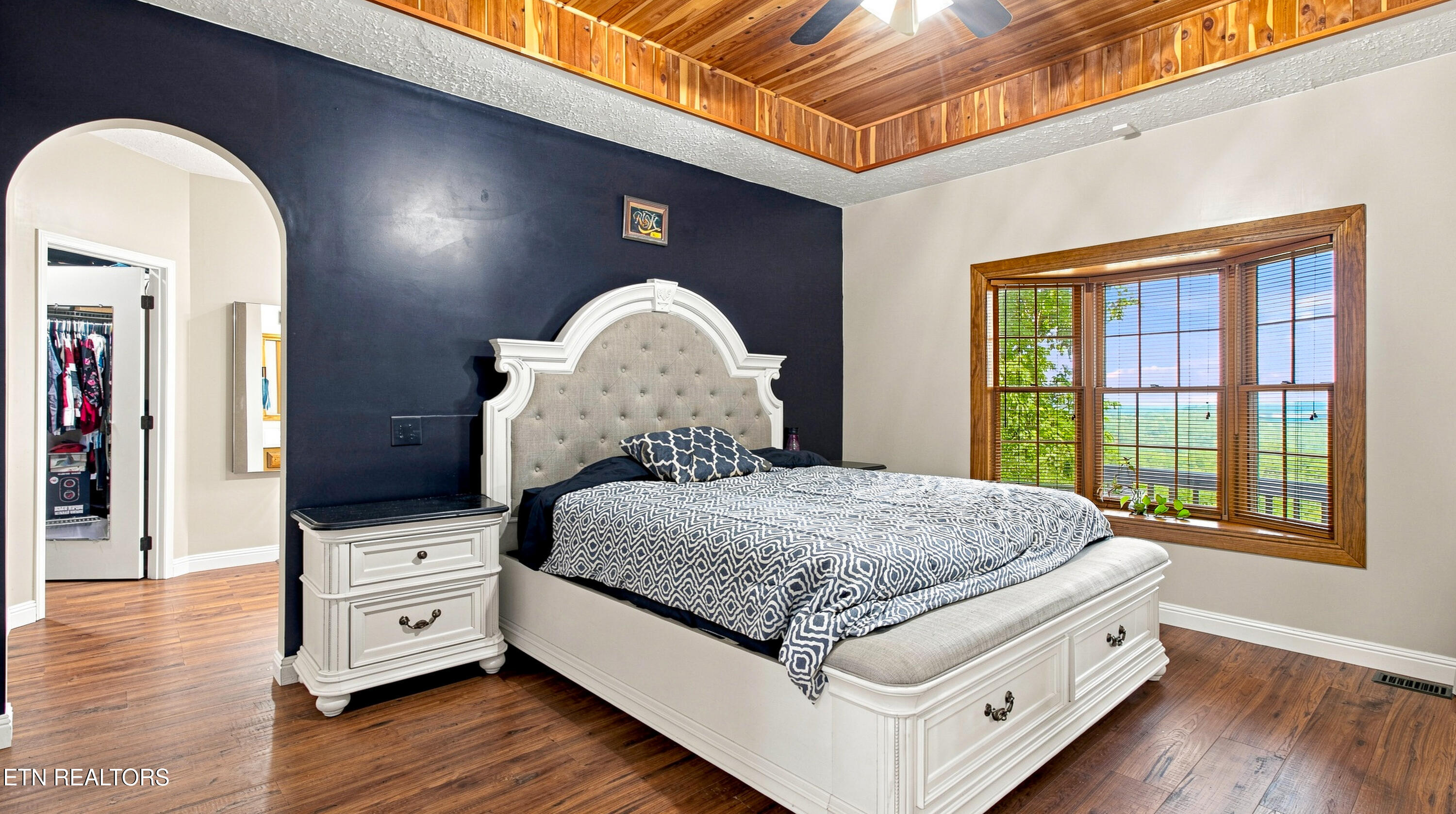 286 Bobcat Trail Caryville TN 37714