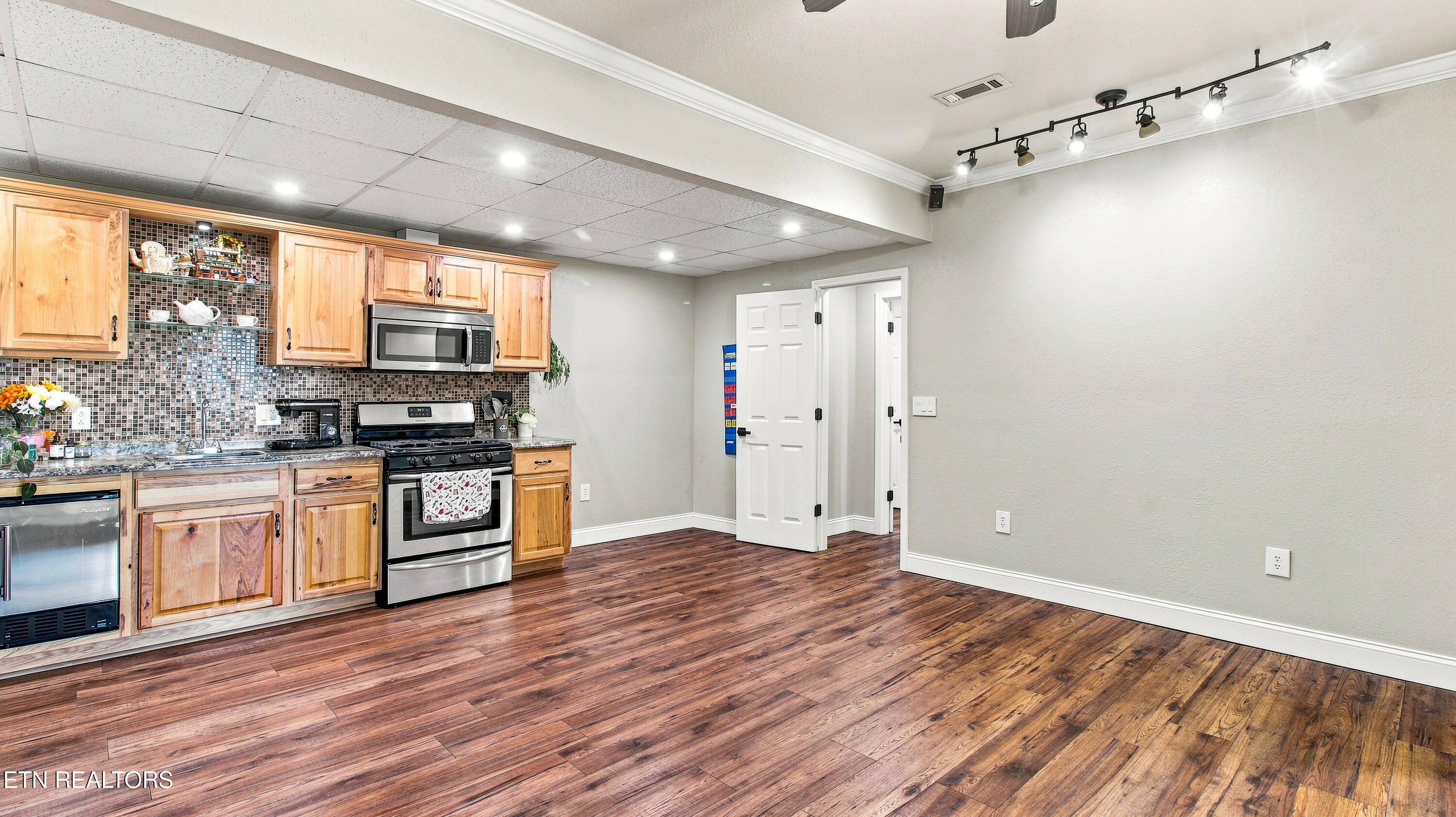286 Bobcat Trail Caryville TN 37714