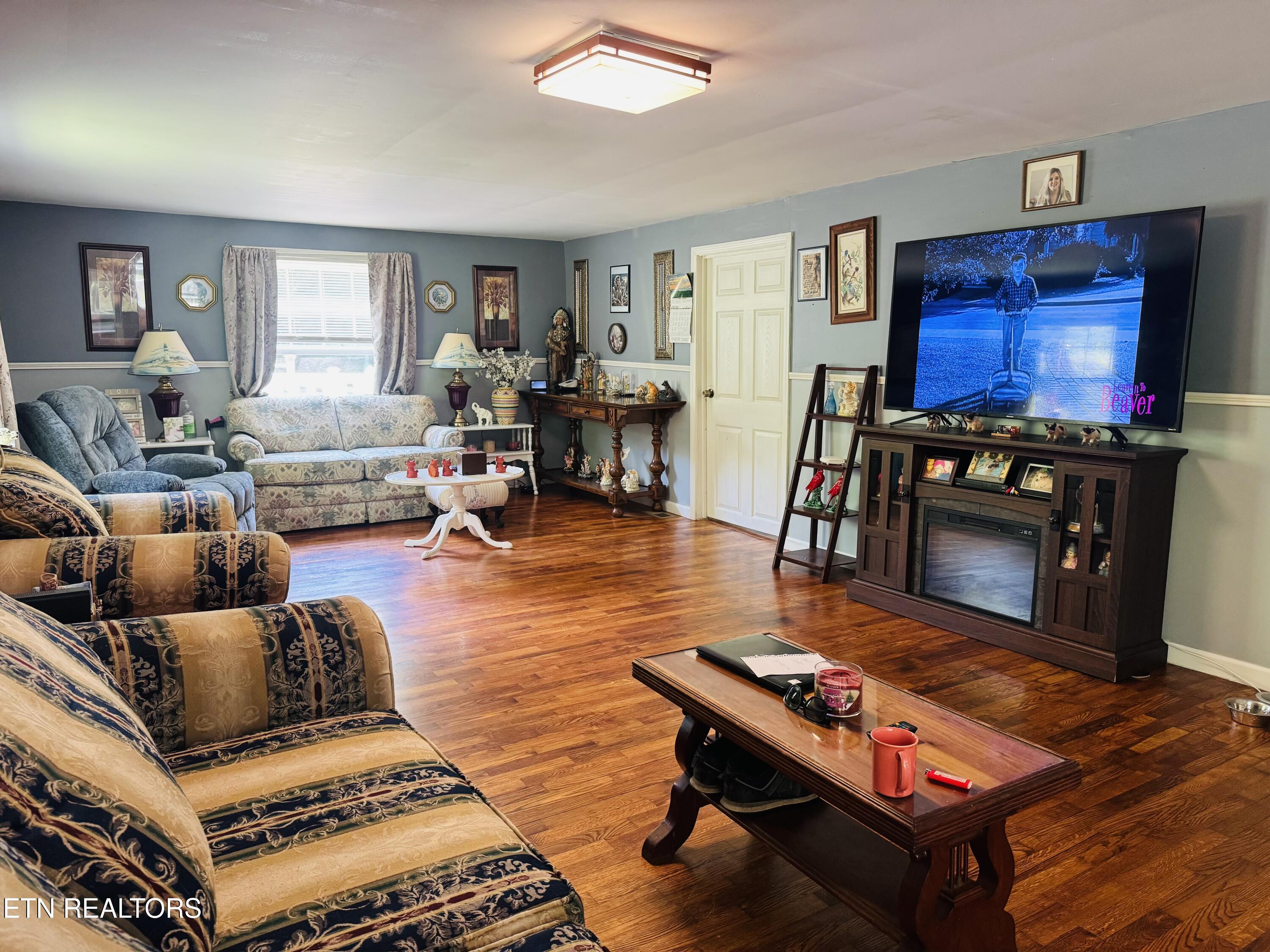 681 Island Cove Road Rocky Top TN 37769