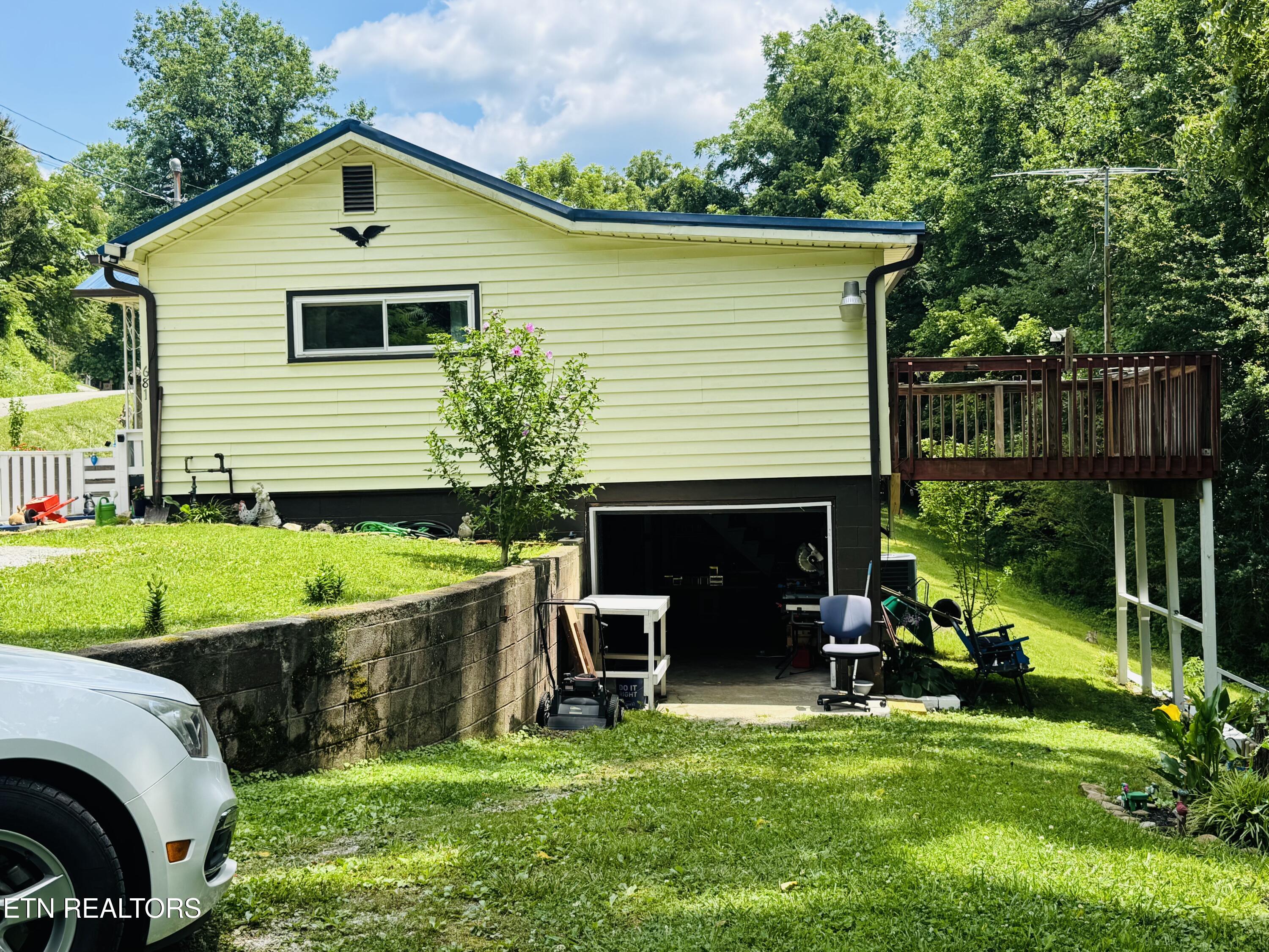 681 Island Cove Road Rocky Top TN 37769