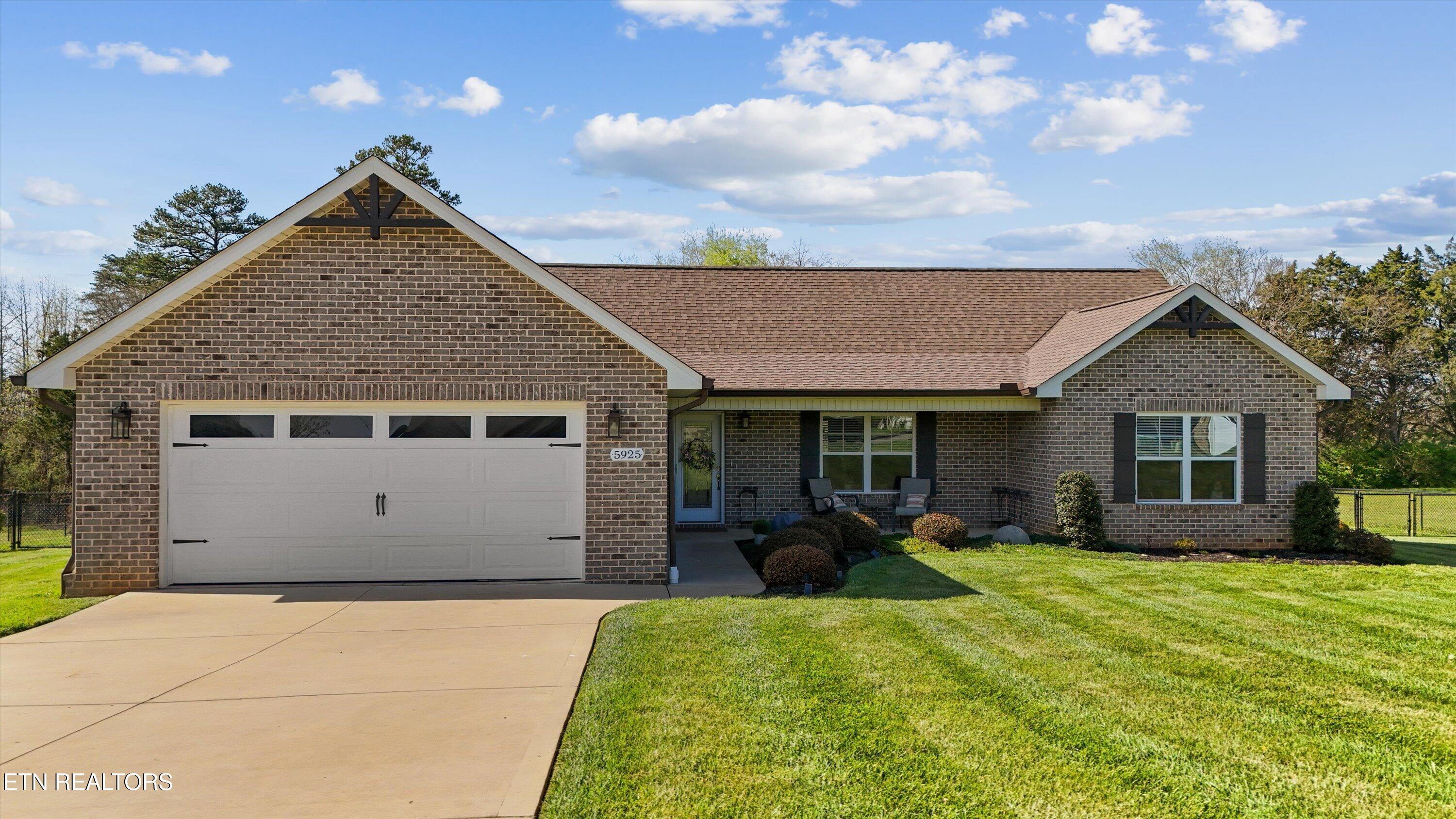 5925 Chester Lane Maryville TN 37801