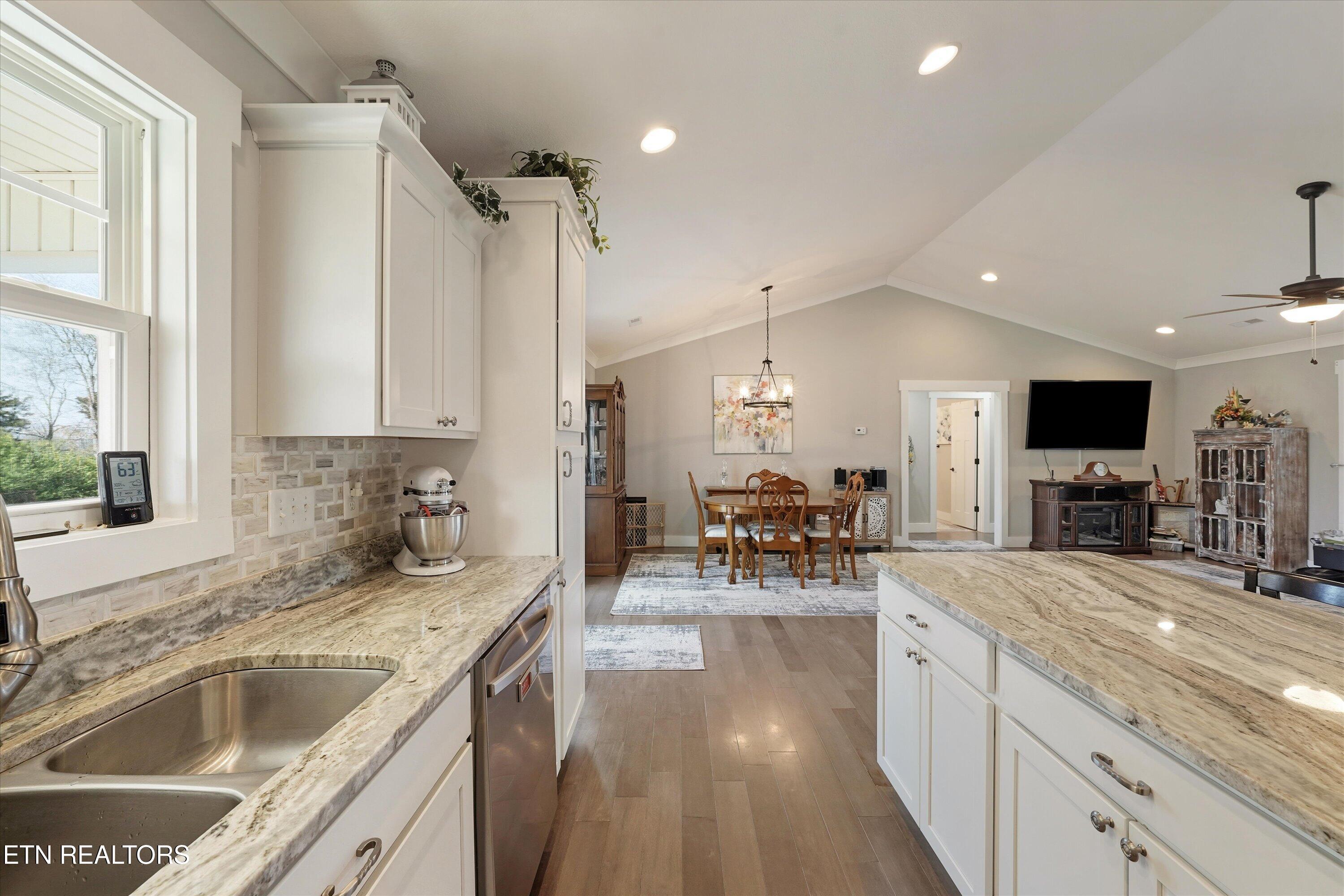 5925 Chester Lane Maryville TN 37801