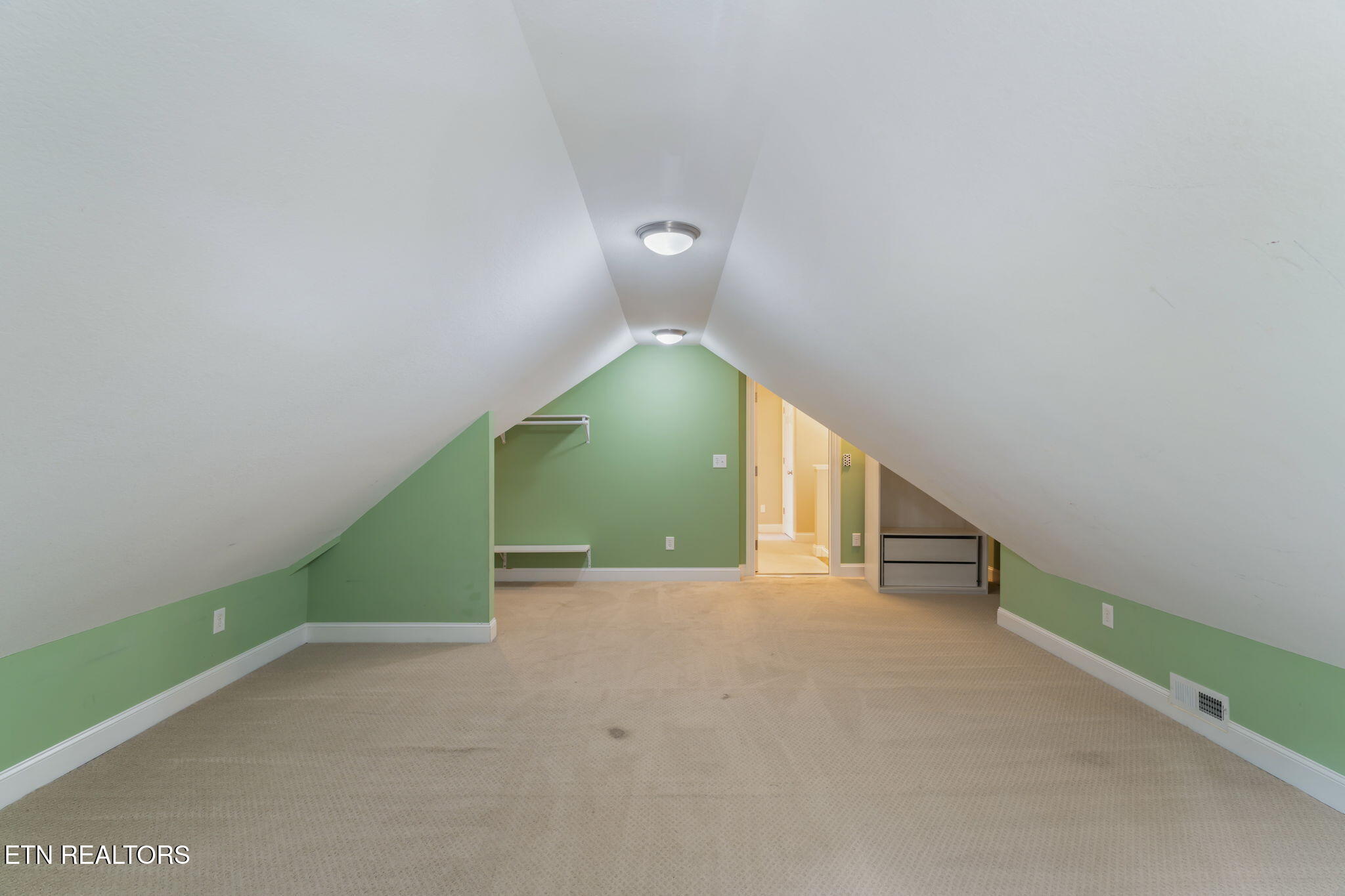 132 Edgewood Drive Powell TN 37849