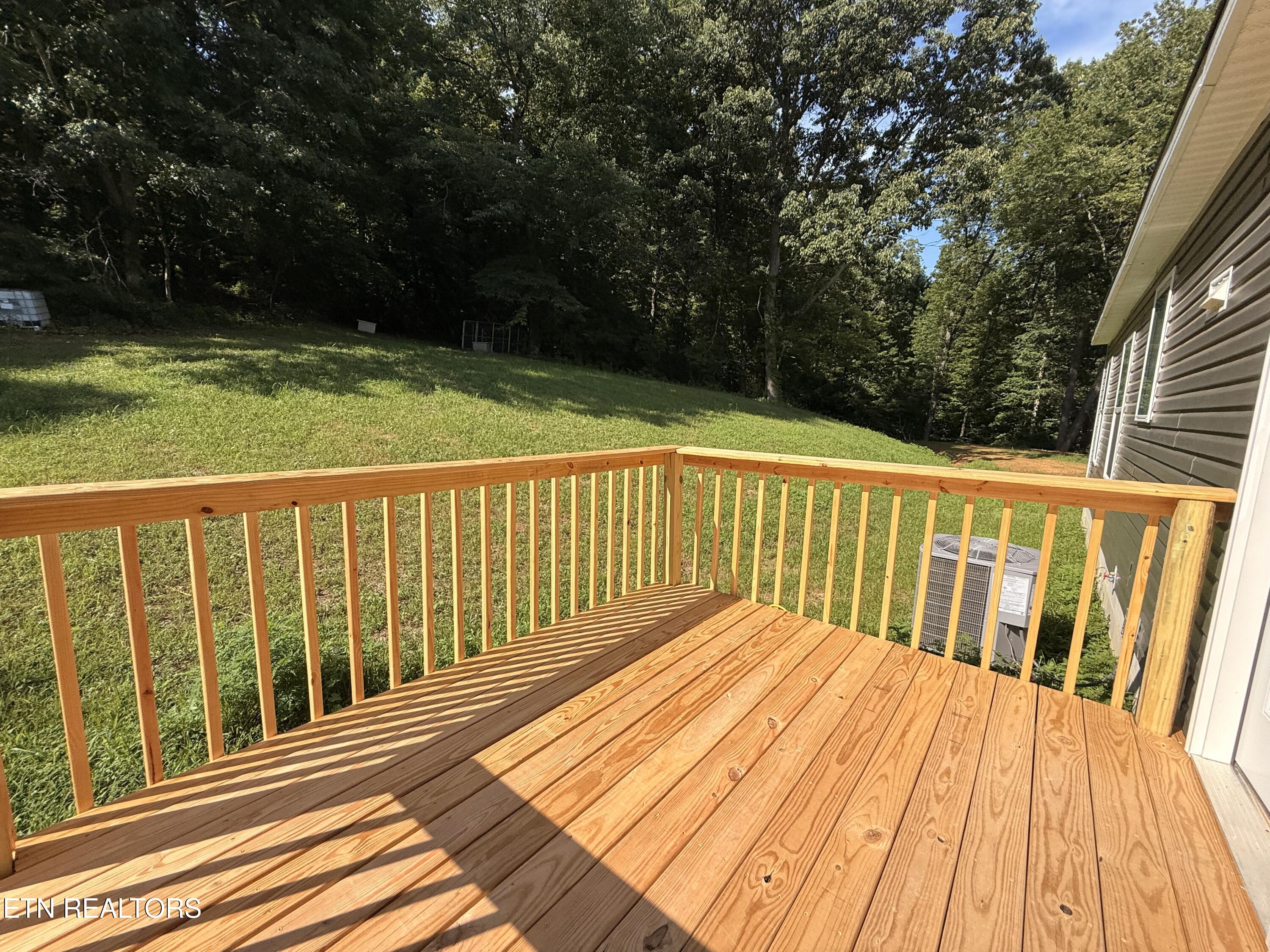 4194 Little Sycamore Road Tazewell TN 37879