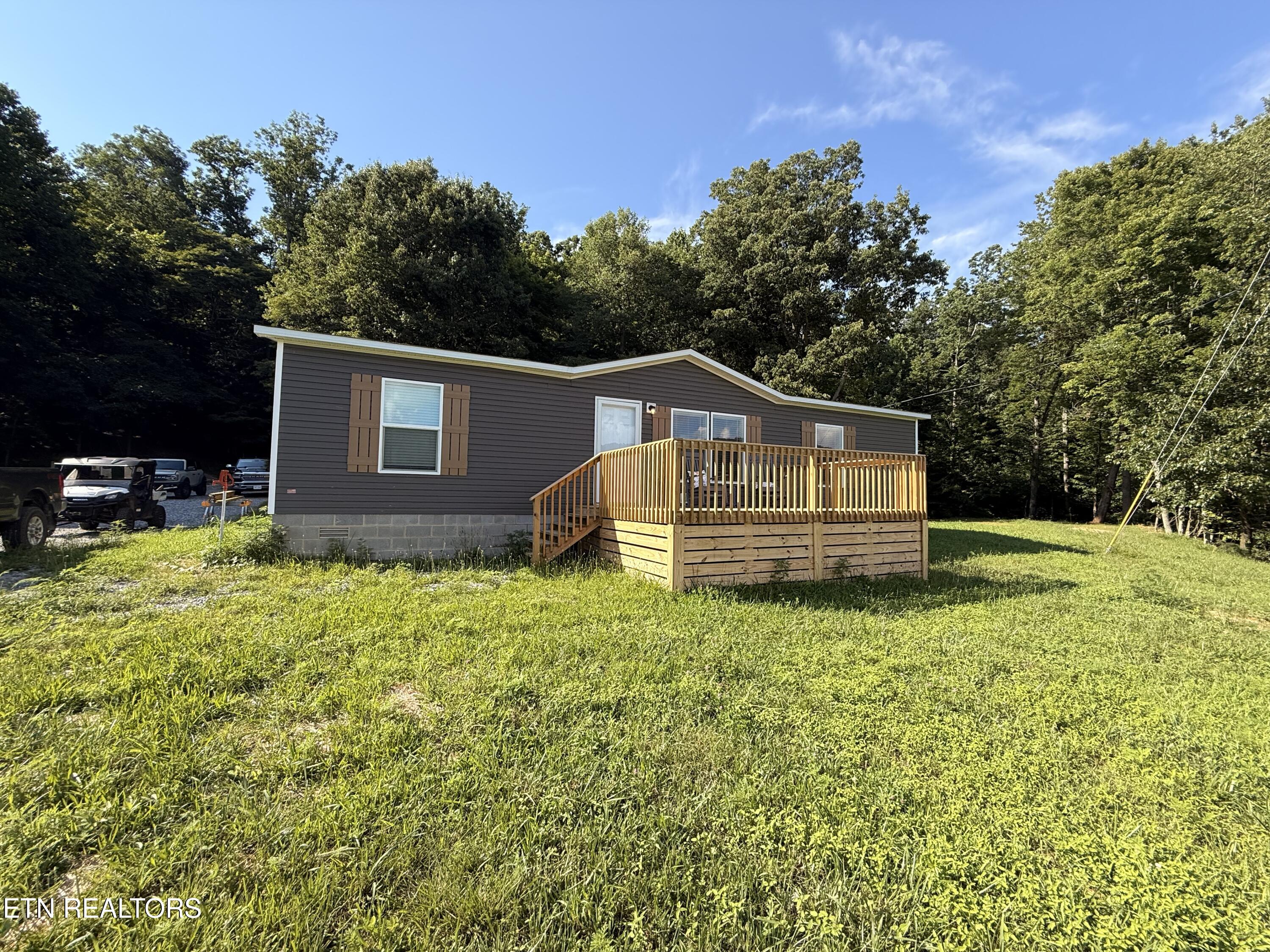 4194 Little Sycamore Road Tazewell TN 37879