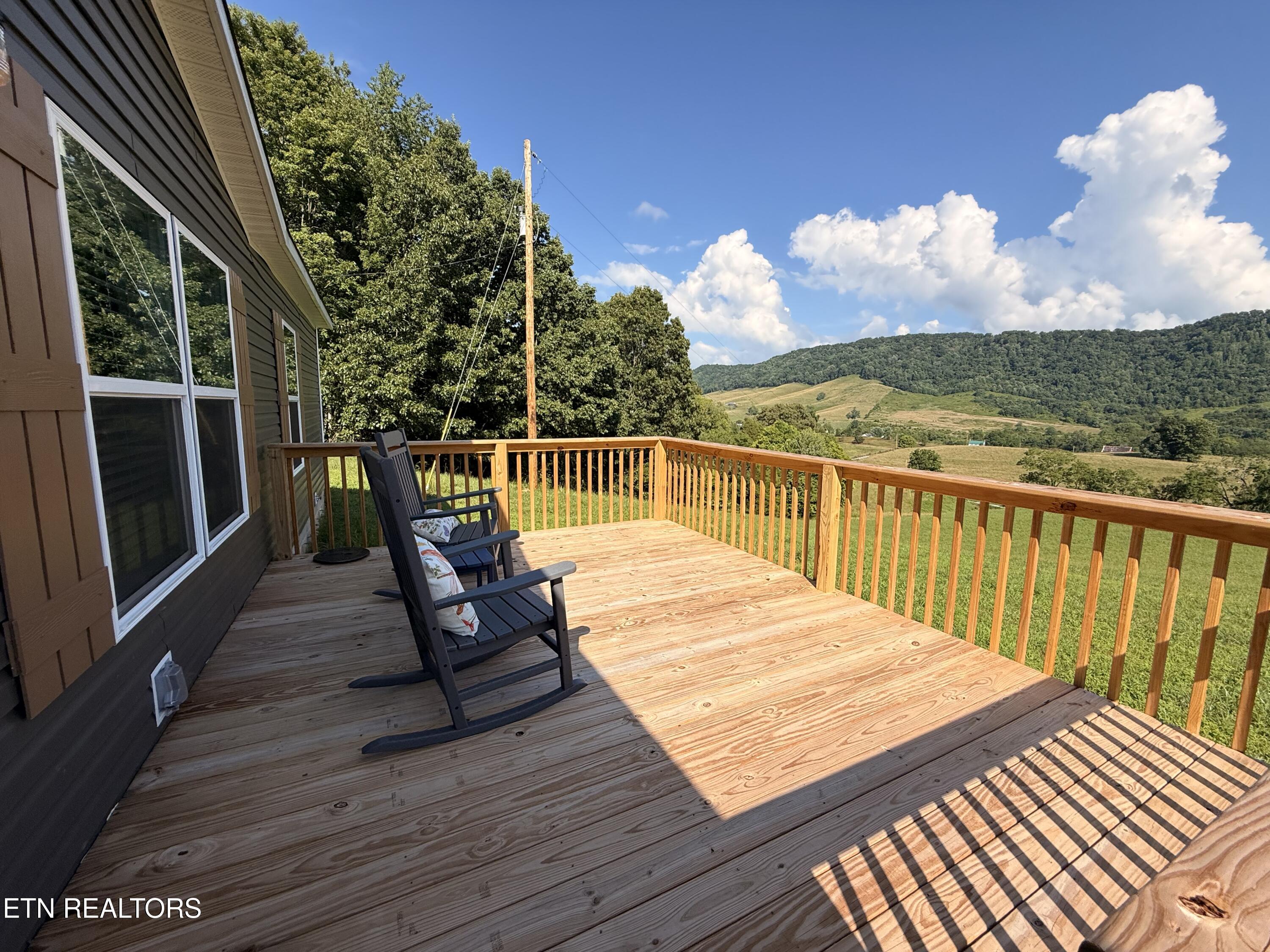 4194 Little Sycamore Road Tazewell TN 37879