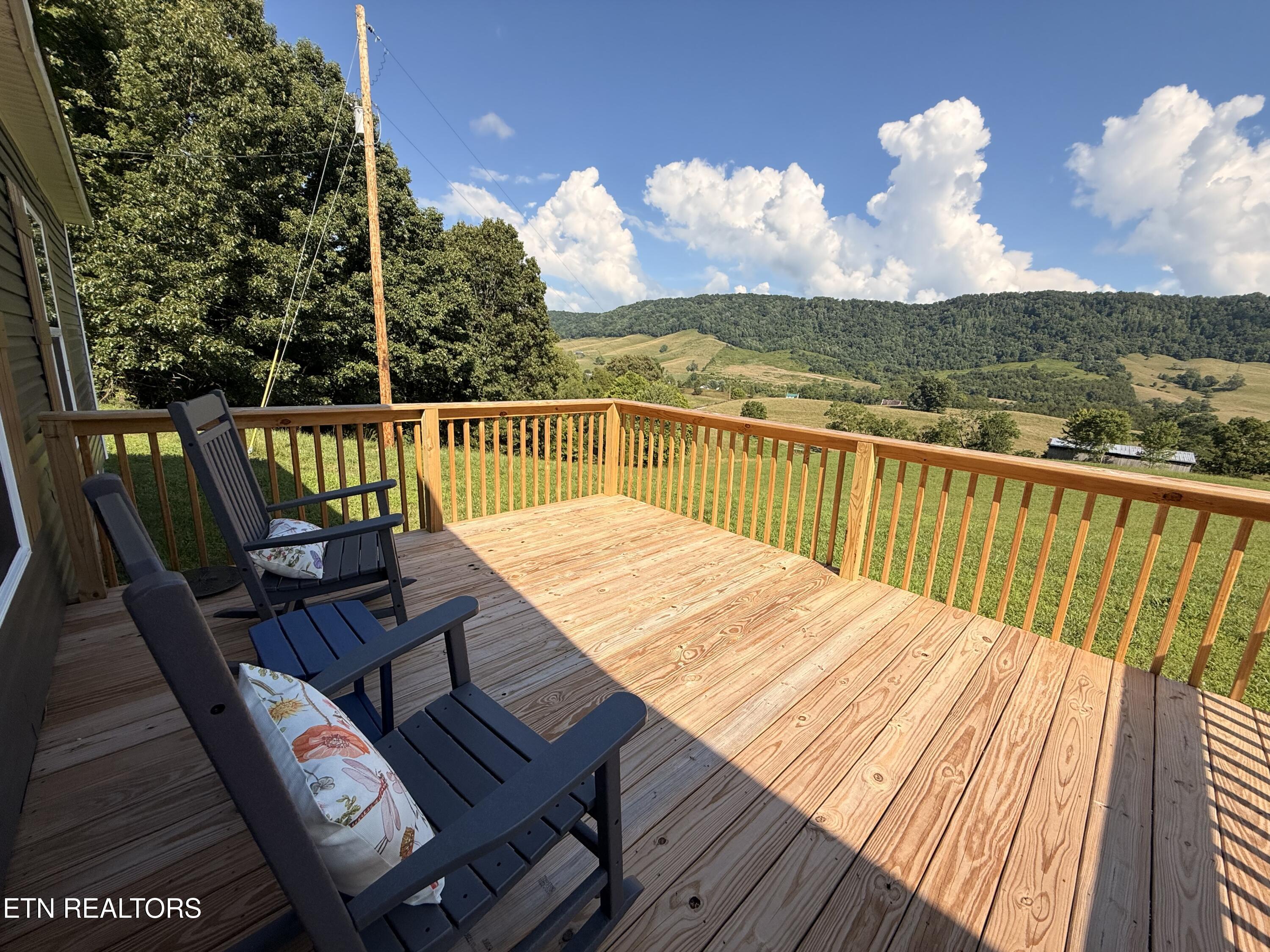 4194 Little Sycamore Road Tazewell TN 37879