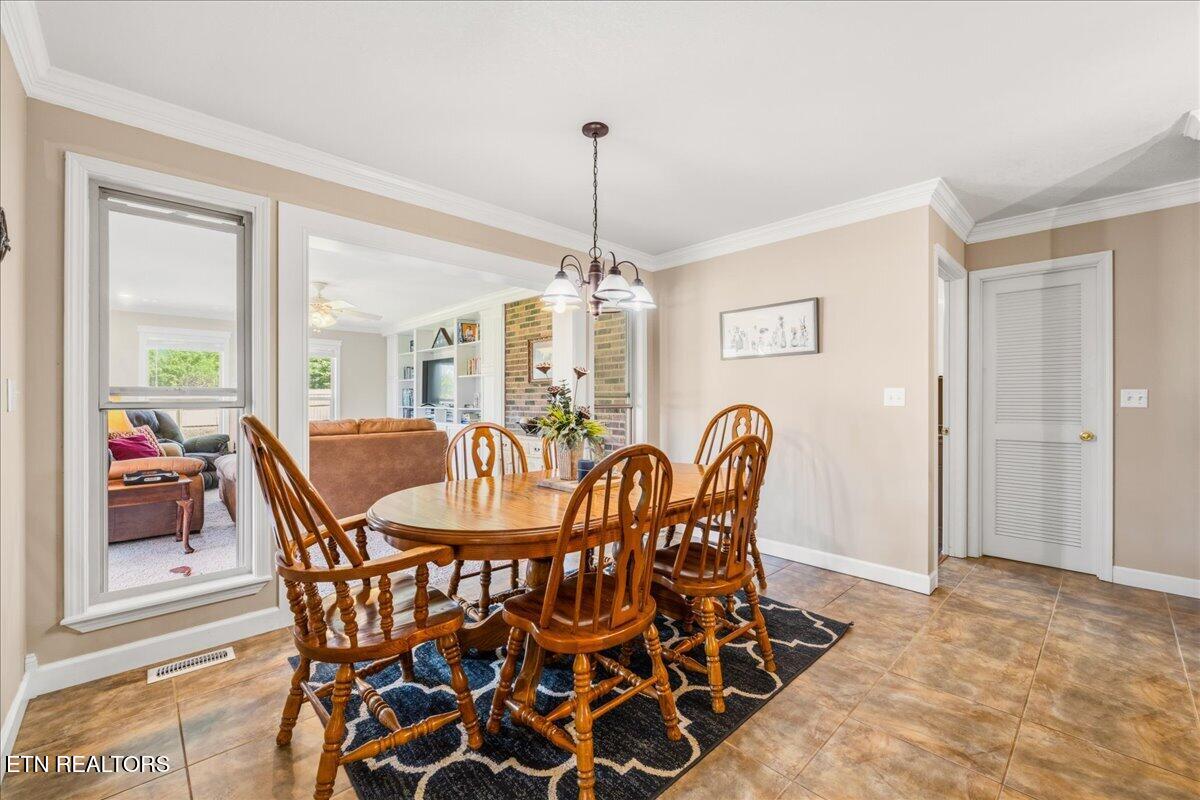 263 Preston Circle Jacksboro TN 37757