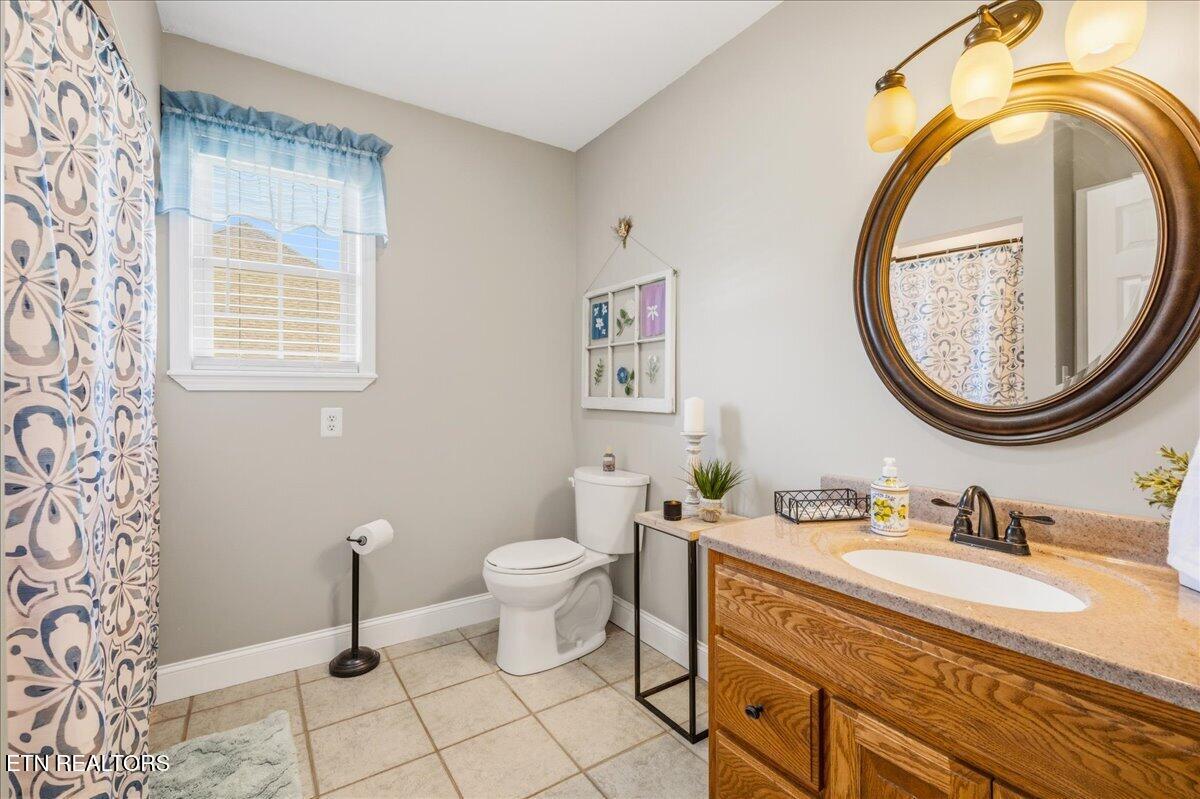 263 Preston Circle Jacksboro TN 37757