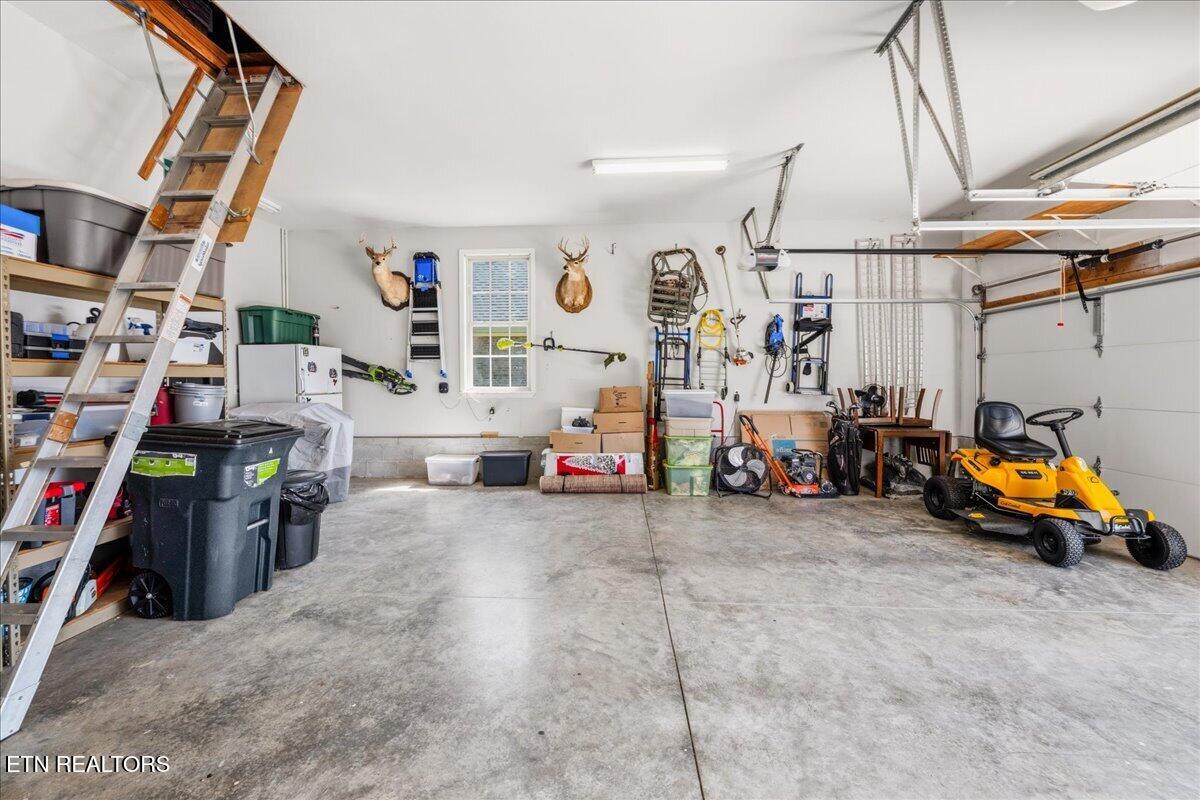 263 Preston Circle Jacksboro TN 37757