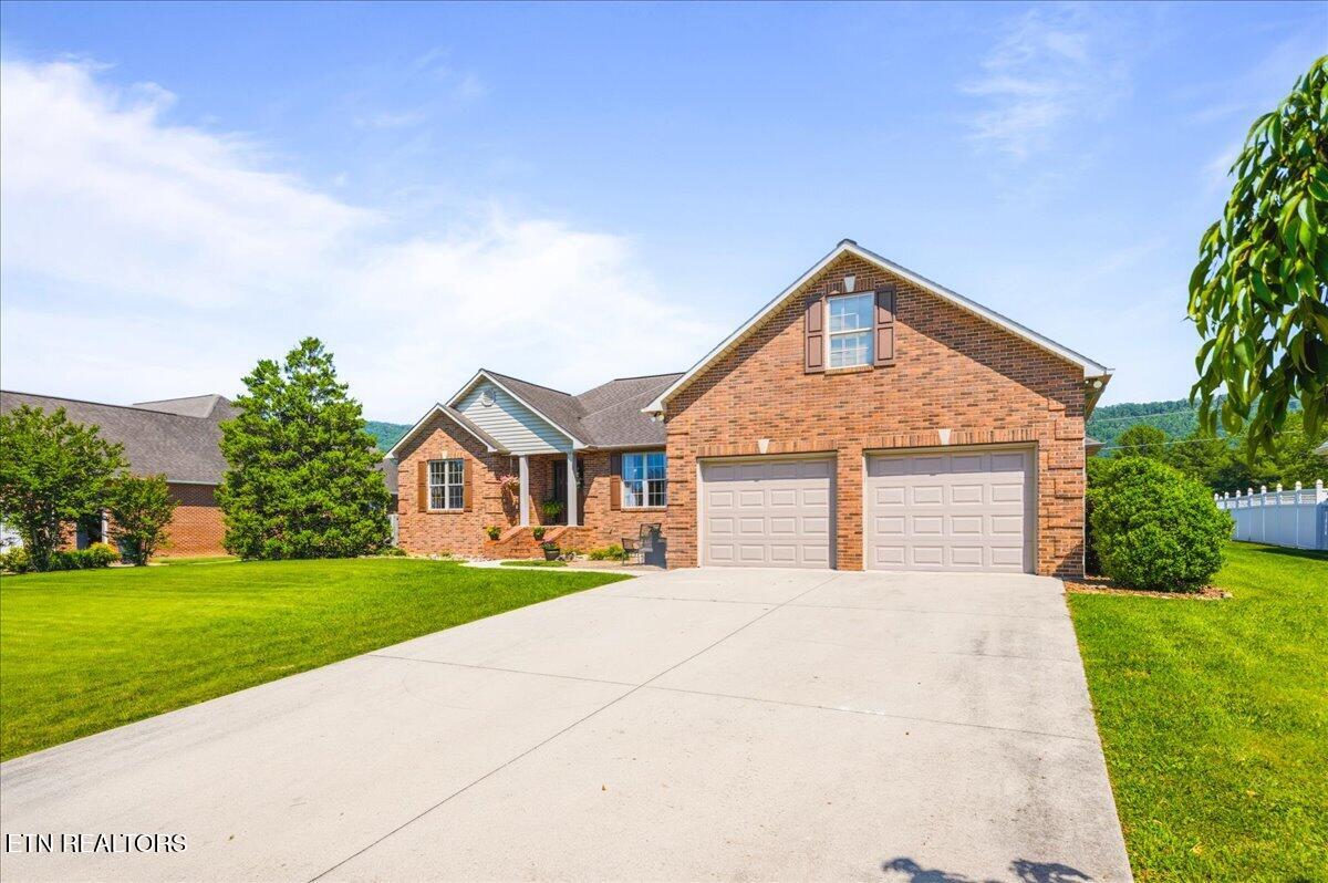 263 Preston Circle Jacksboro TN 37757