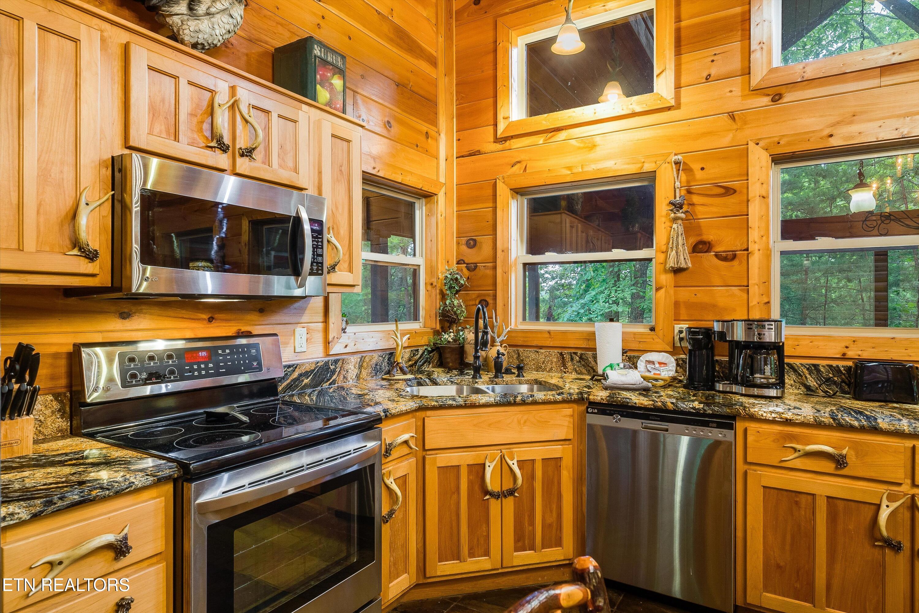 2650 Grassy Branch Loop Sevierville TN 37876