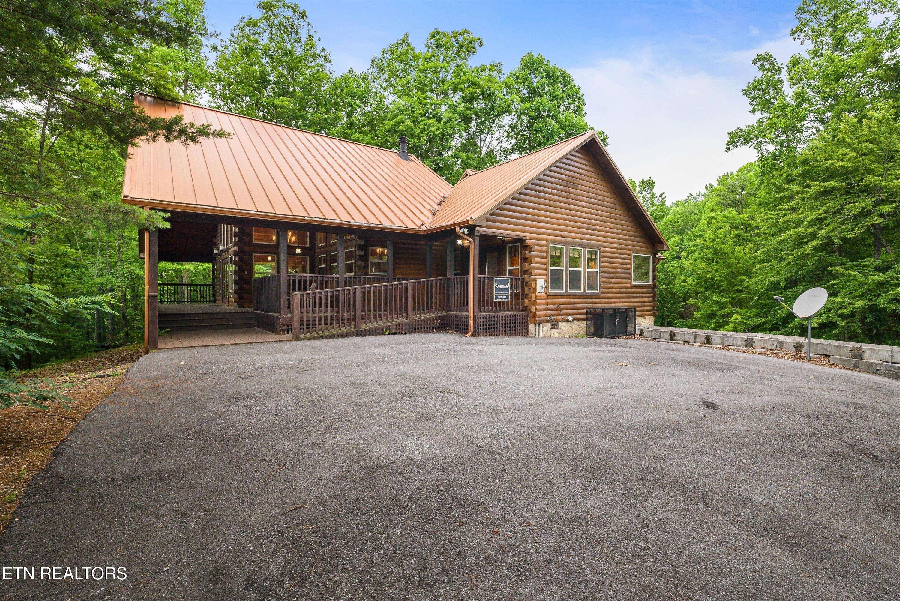 2650 Grassy Branch Loop Sevierville TN 37876