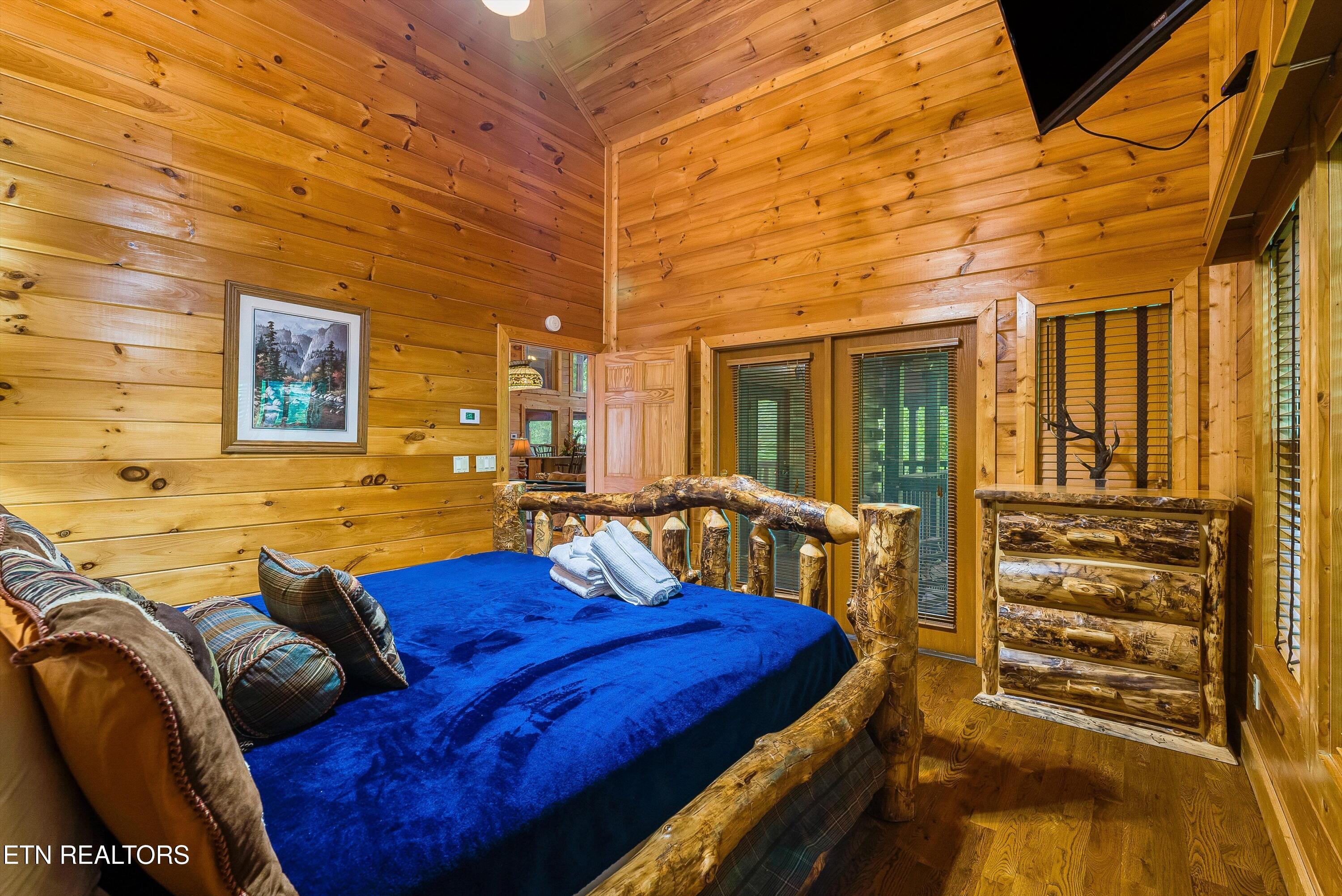 2650 Grassy Branch Loop Sevierville TN 37876