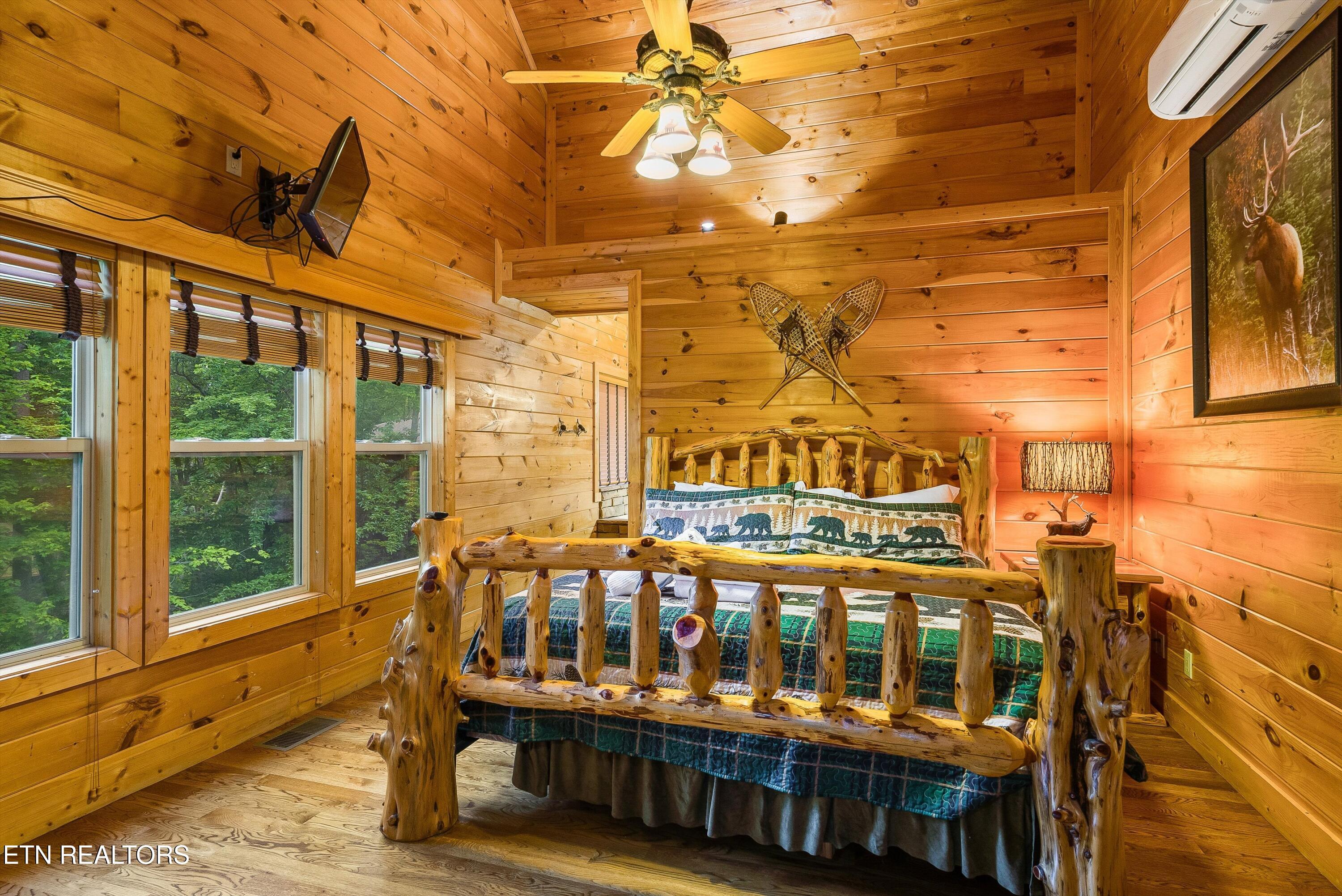 2650 Grassy Branch Loop Sevierville TN 37876