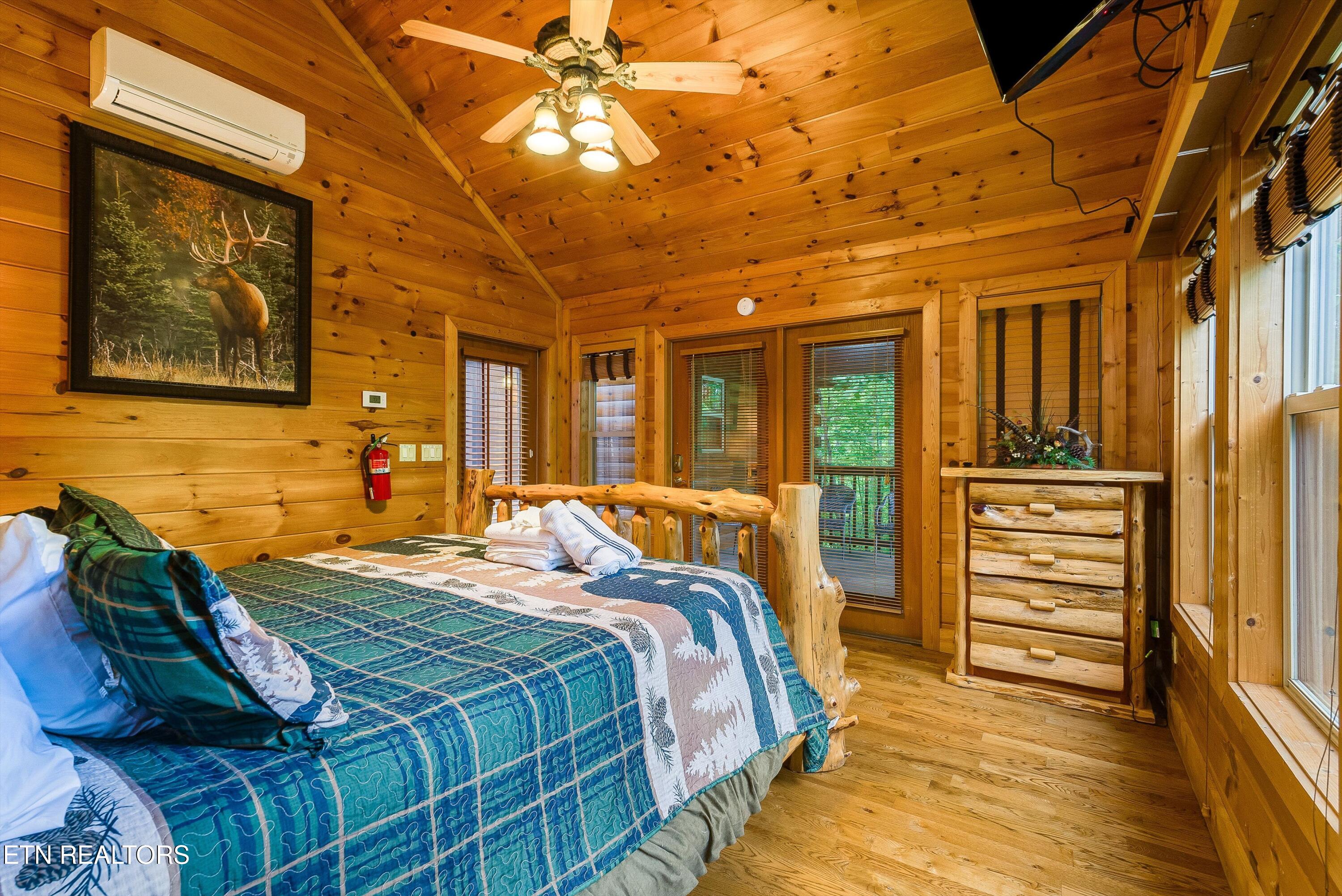 2650 Grassy Branch Loop Sevierville TN 37876
