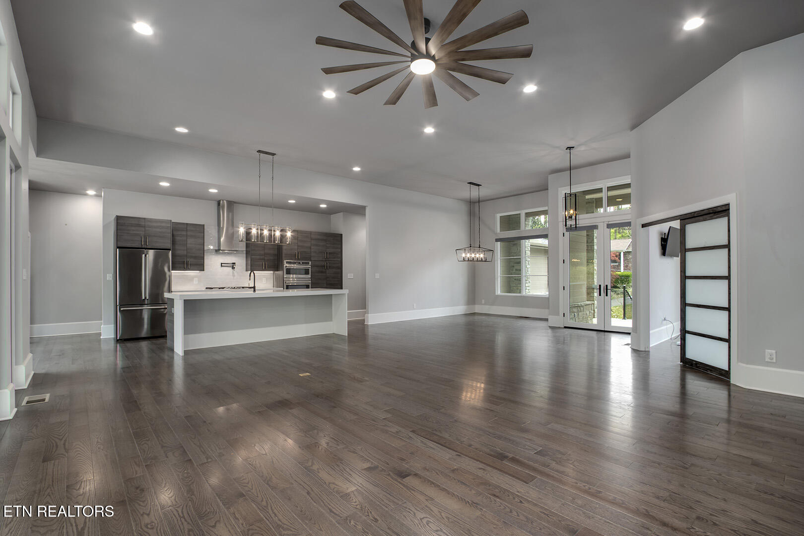 4037 SW Hiawatha Drive Knoxville TN 37919