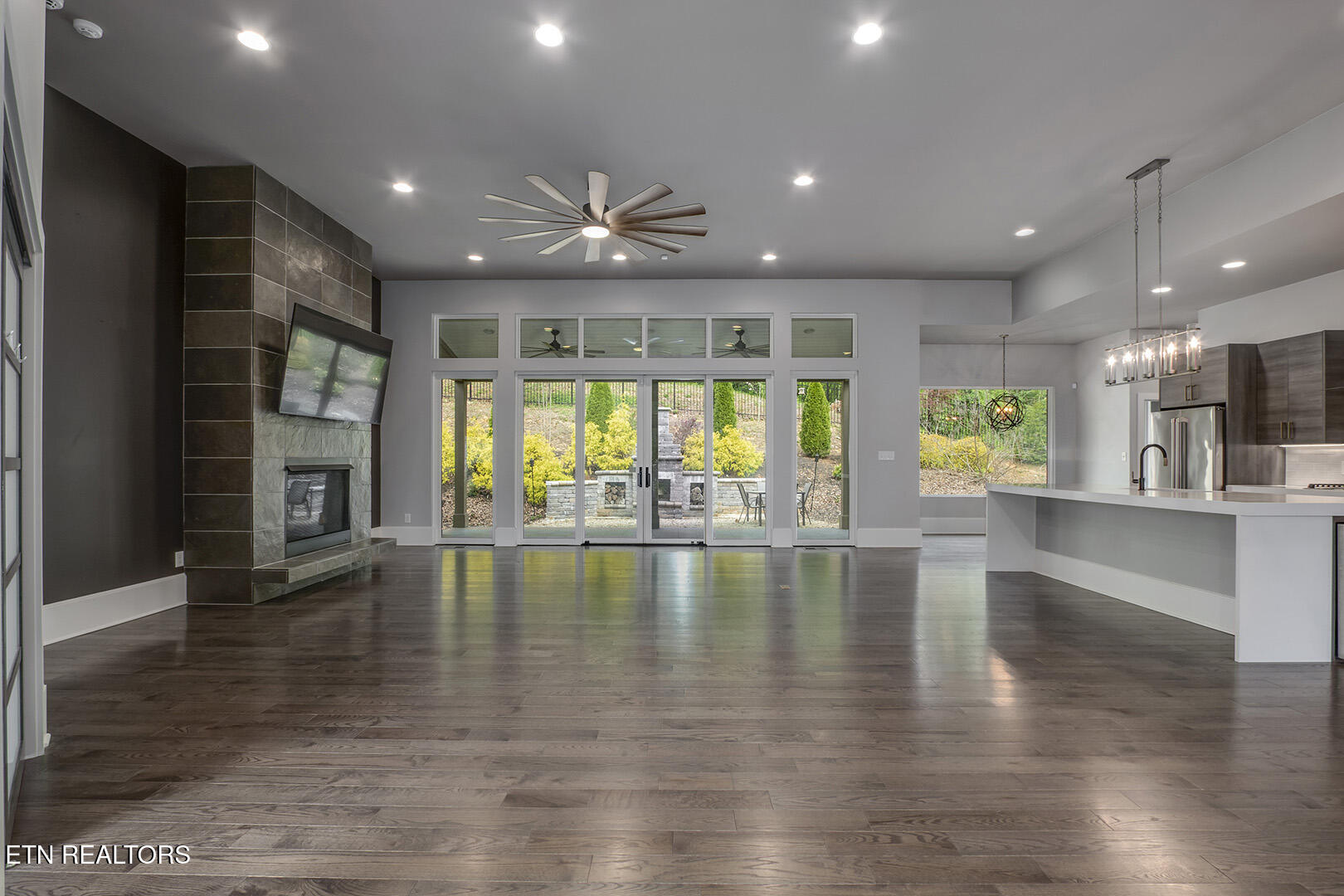 4037 SW Hiawatha Drive Knoxville TN 37919