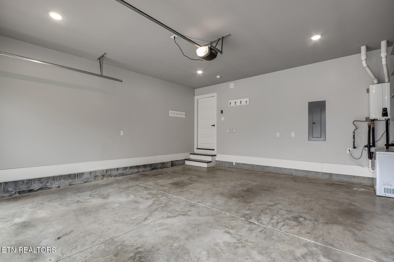 4037 SW Hiawatha Drive Knoxville TN 37919