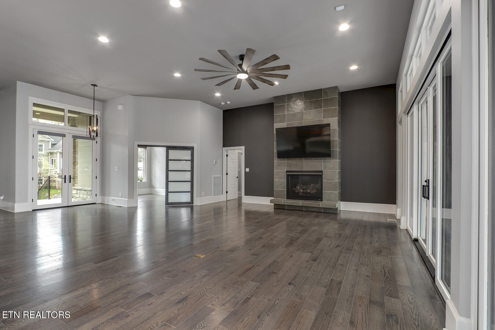4037 SW Hiawatha Drive Knoxville TN 37919