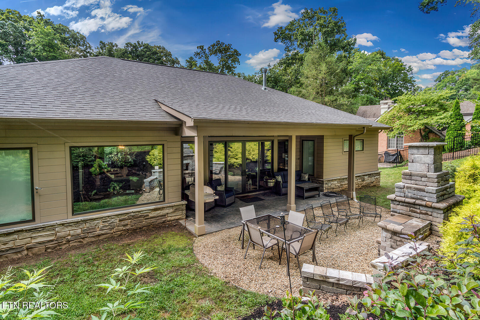 4037 SW Hiawatha Drive Knoxville TN 37919