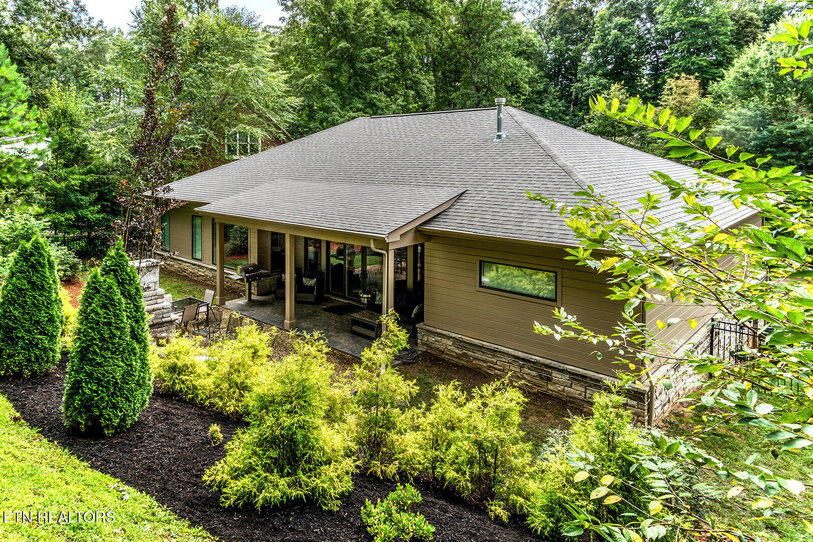 4037 SW Hiawatha Drive Knoxville TN 37919
