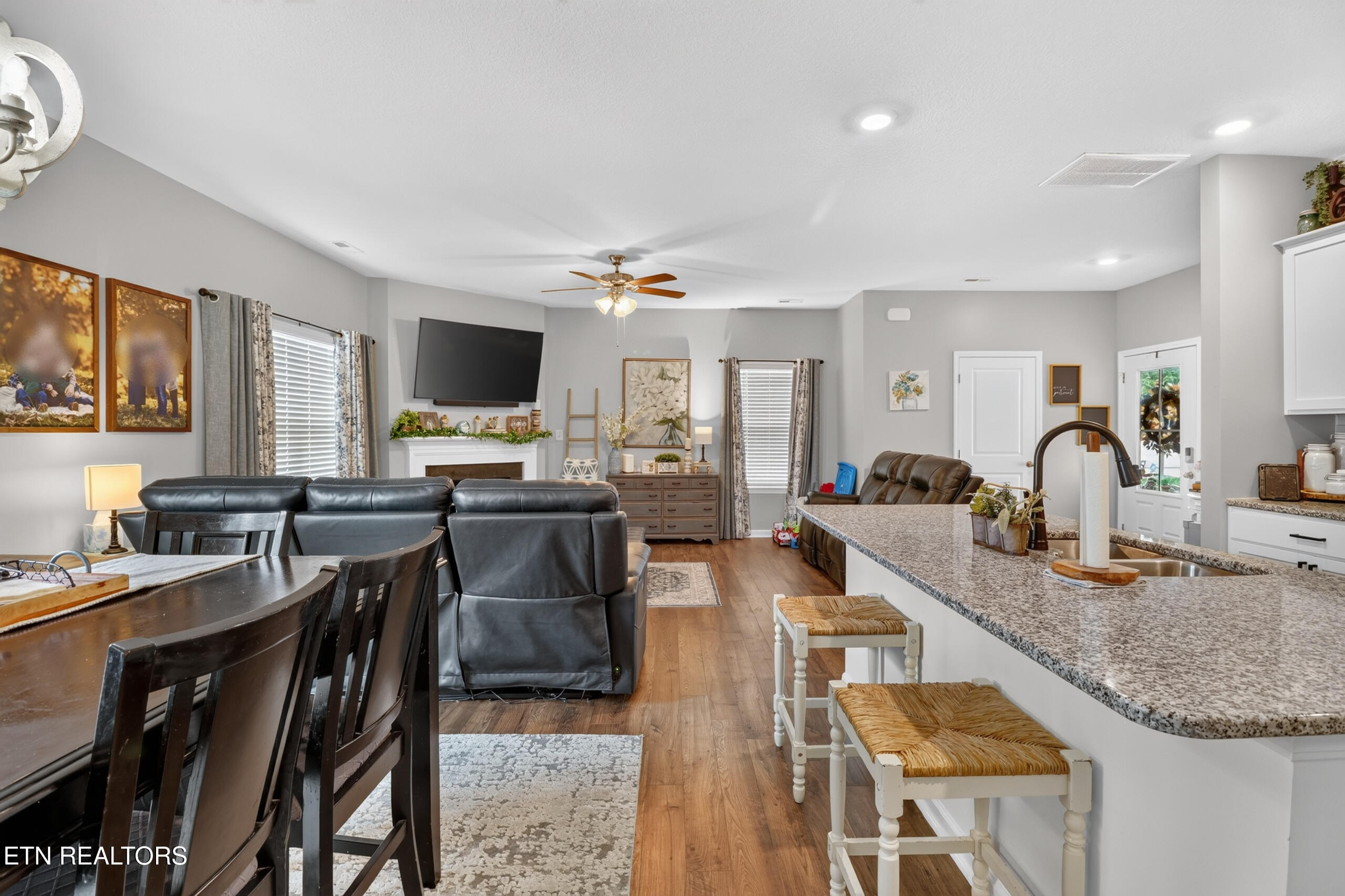7 Cobblestone Court Clinton TN 37716