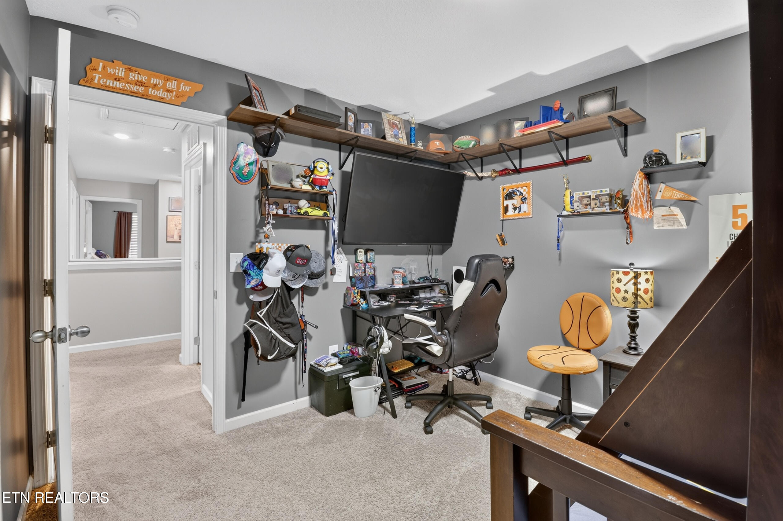 7 Cobblestone Court Clinton TN 37716