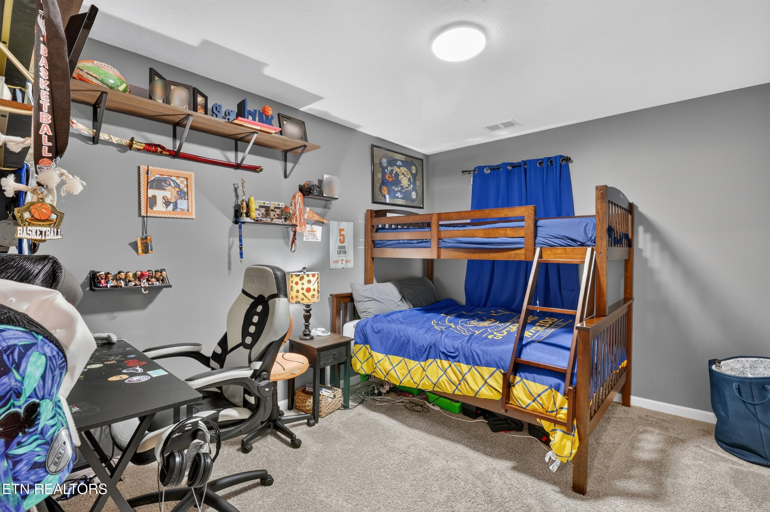 7 Cobblestone Court Clinton TN 37716