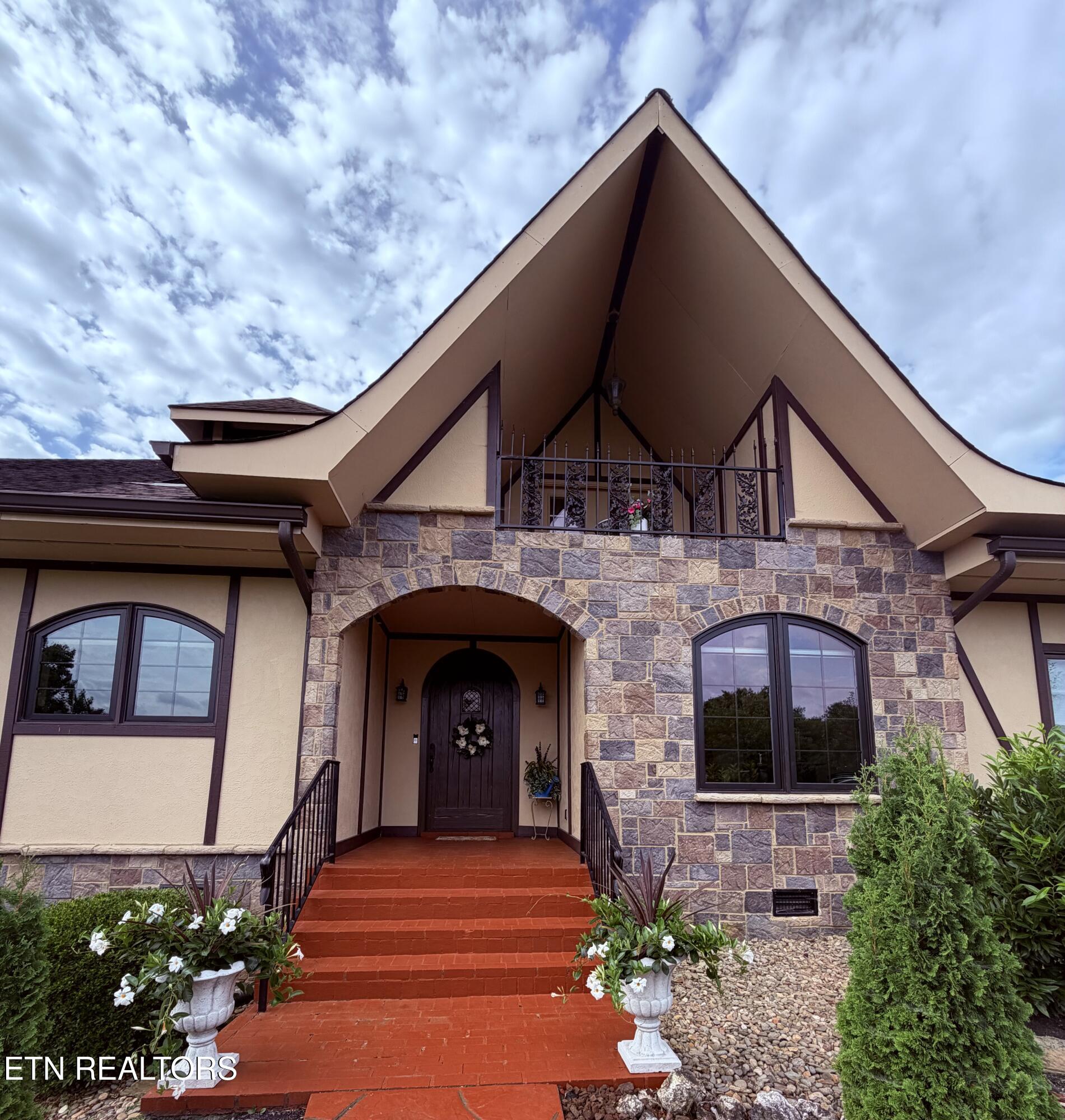 135 Bluffton Road Friendsville TN 37737