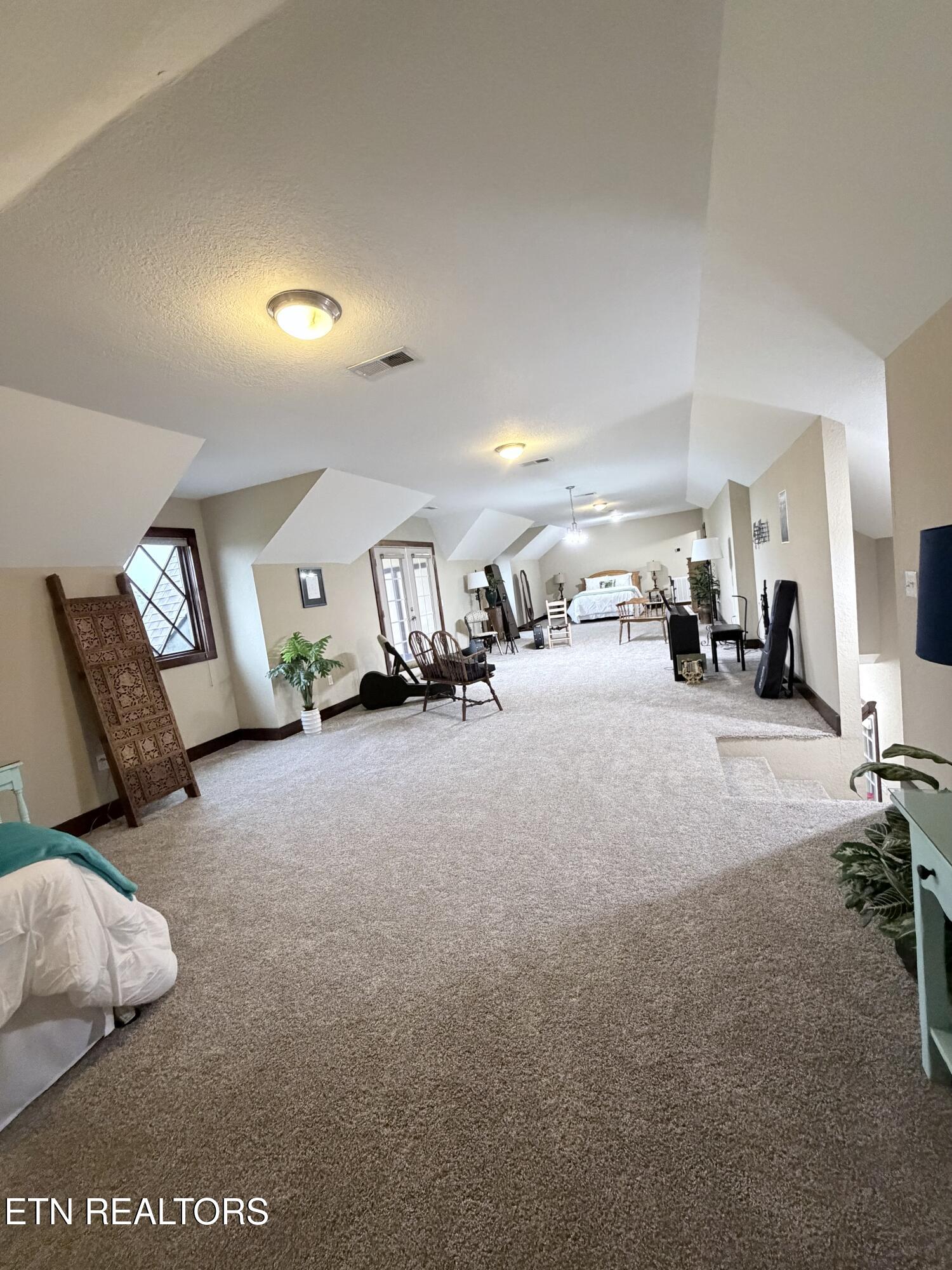135 Bluffton Road Friendsville TN 37737